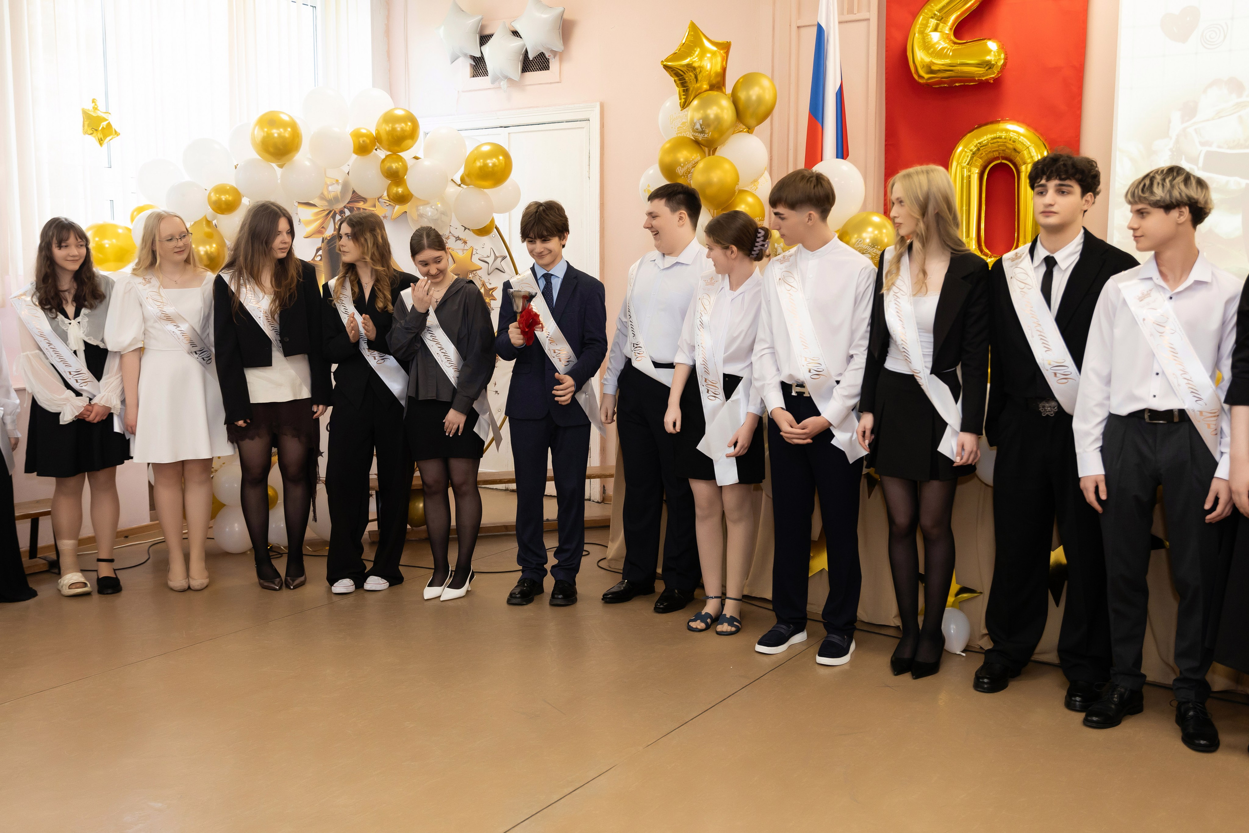 Последний звонок 11 класс. Семейный и свадебный фотограф в Санкт-Петербурге Татьяна Швыкова