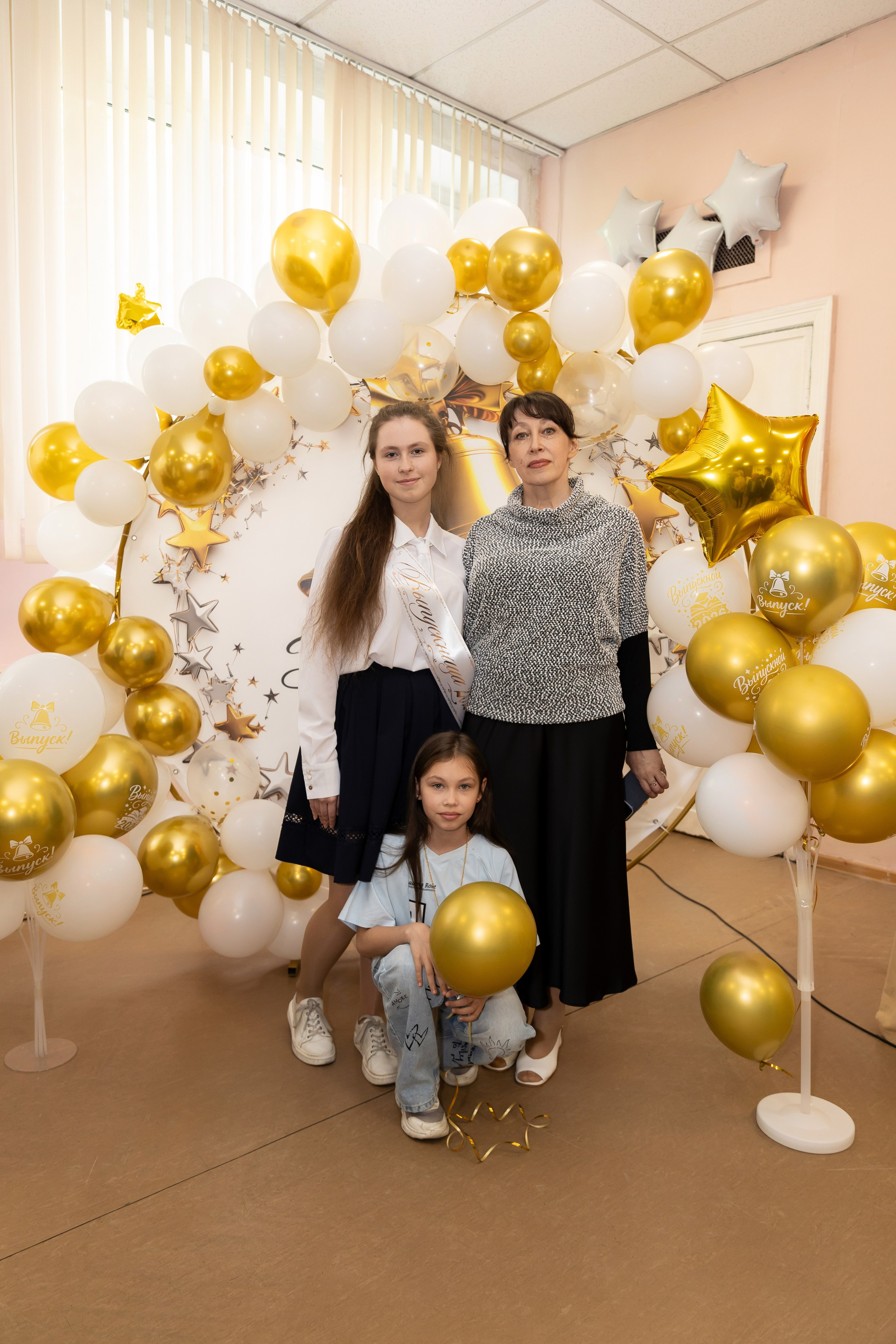 Последний звонок 11 класс. Семейный и свадебный фотограф в Санкт-Петербурге Татьяна Швыкова
