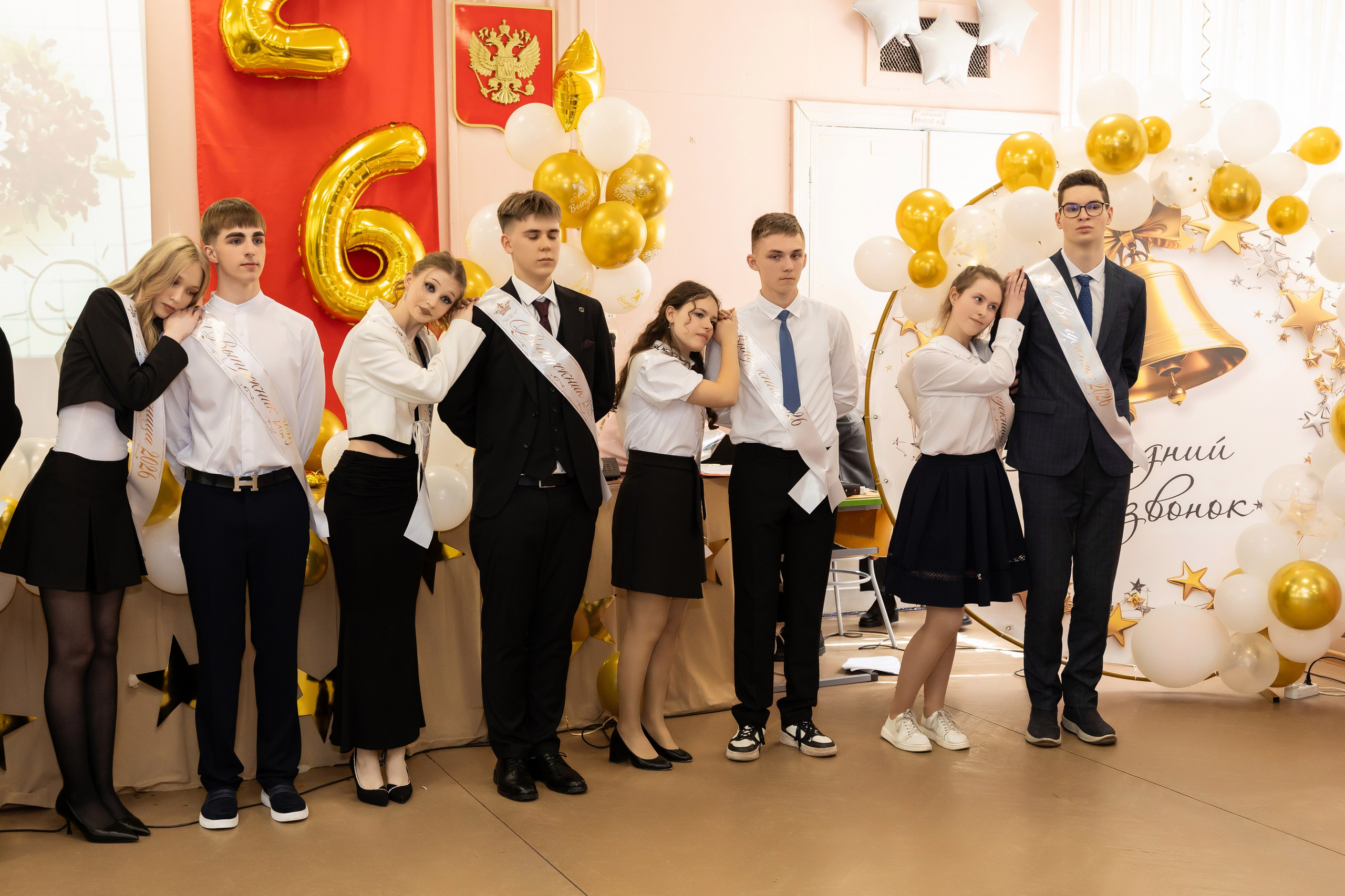 Последний звонок 11 класс. Семейный и свадебный фотограф в Санкт-Петербурге Татьяна Швыкова