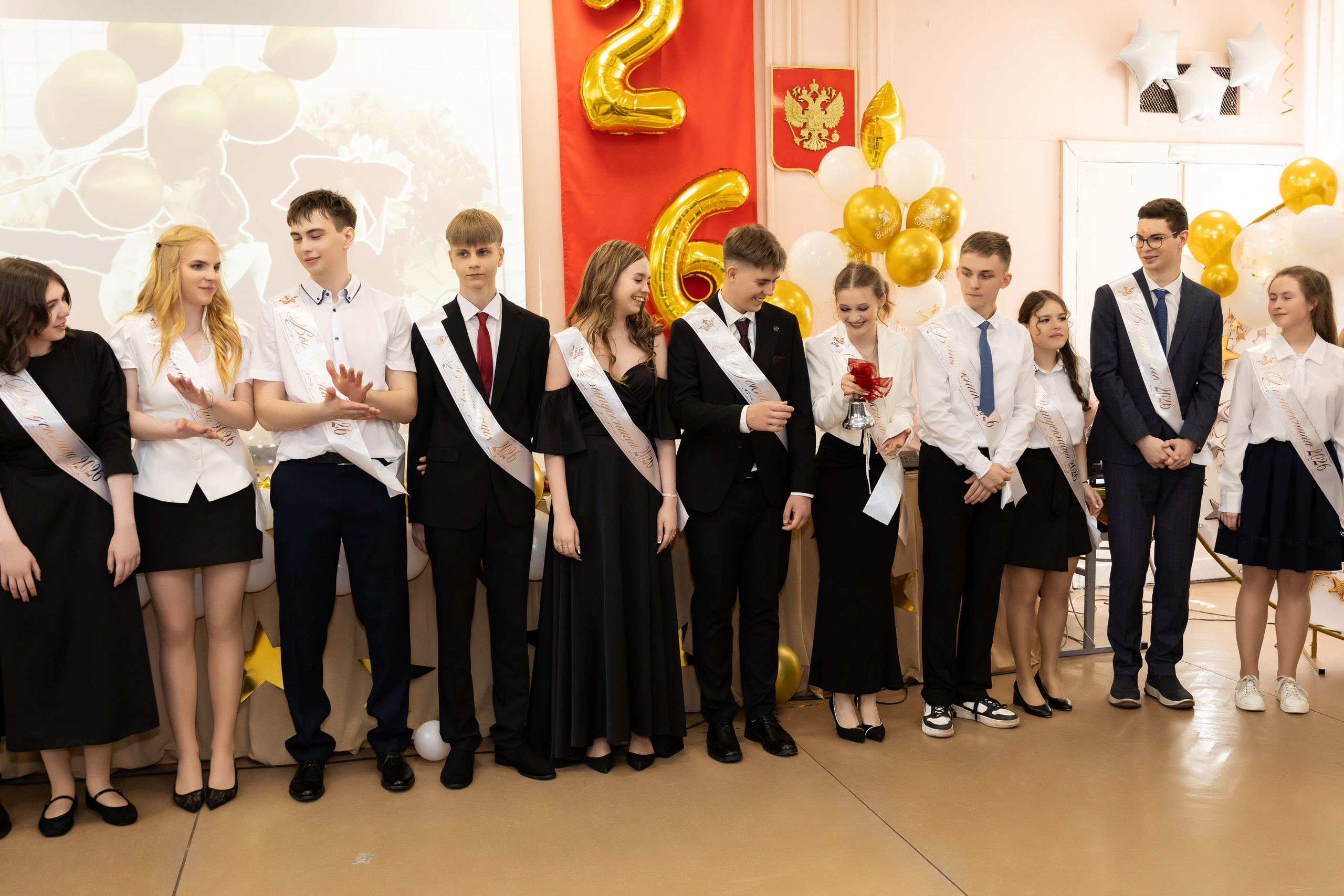 Последний звонок 11 класс. Семейный и свадебный фотограф в Санкт-Петербурге Татьяна Швыкова