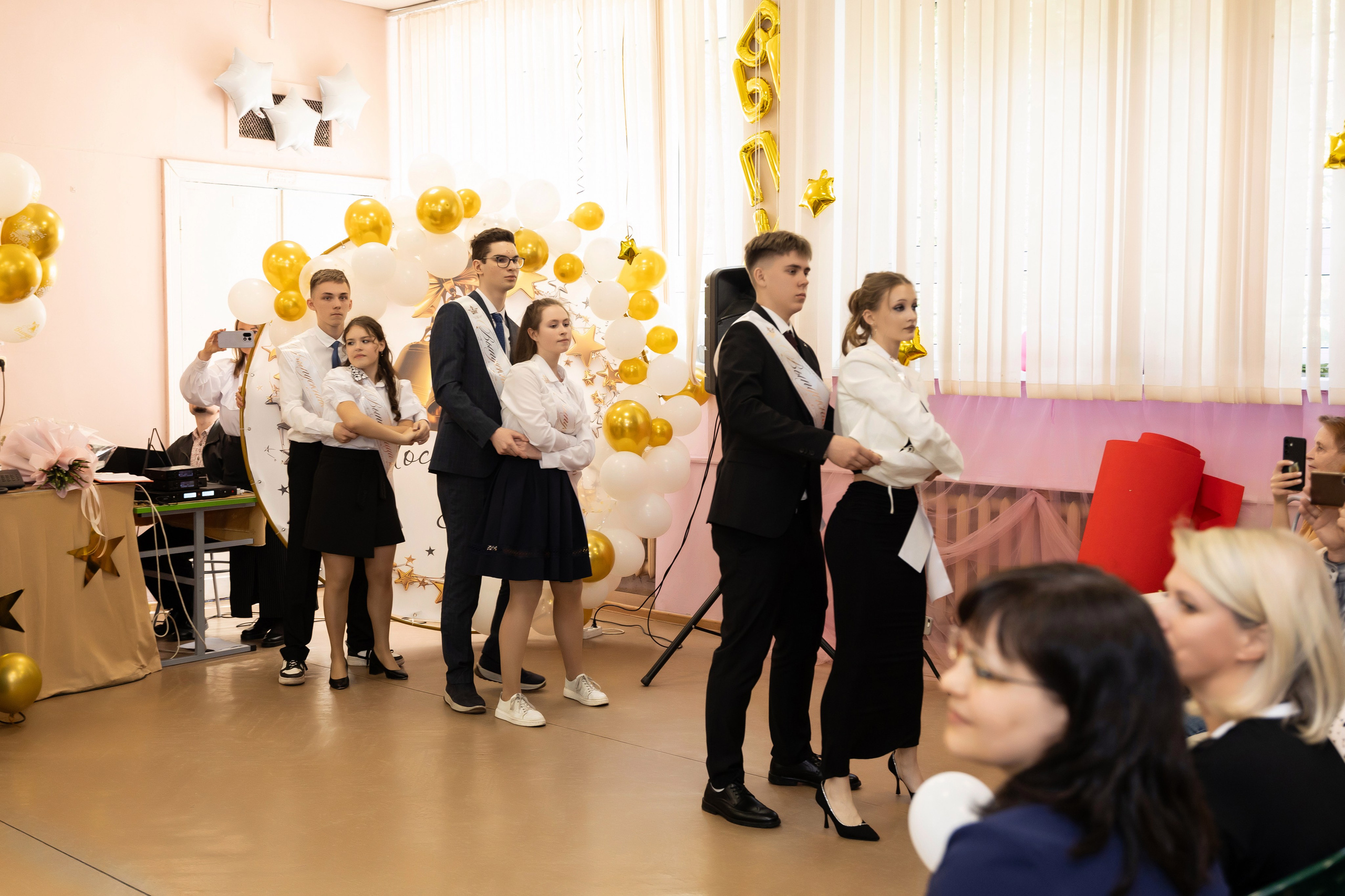 Последний звонок 11 класс. Семейный и свадебный фотограф в Санкт-Петербурге Татьяна Швыкова