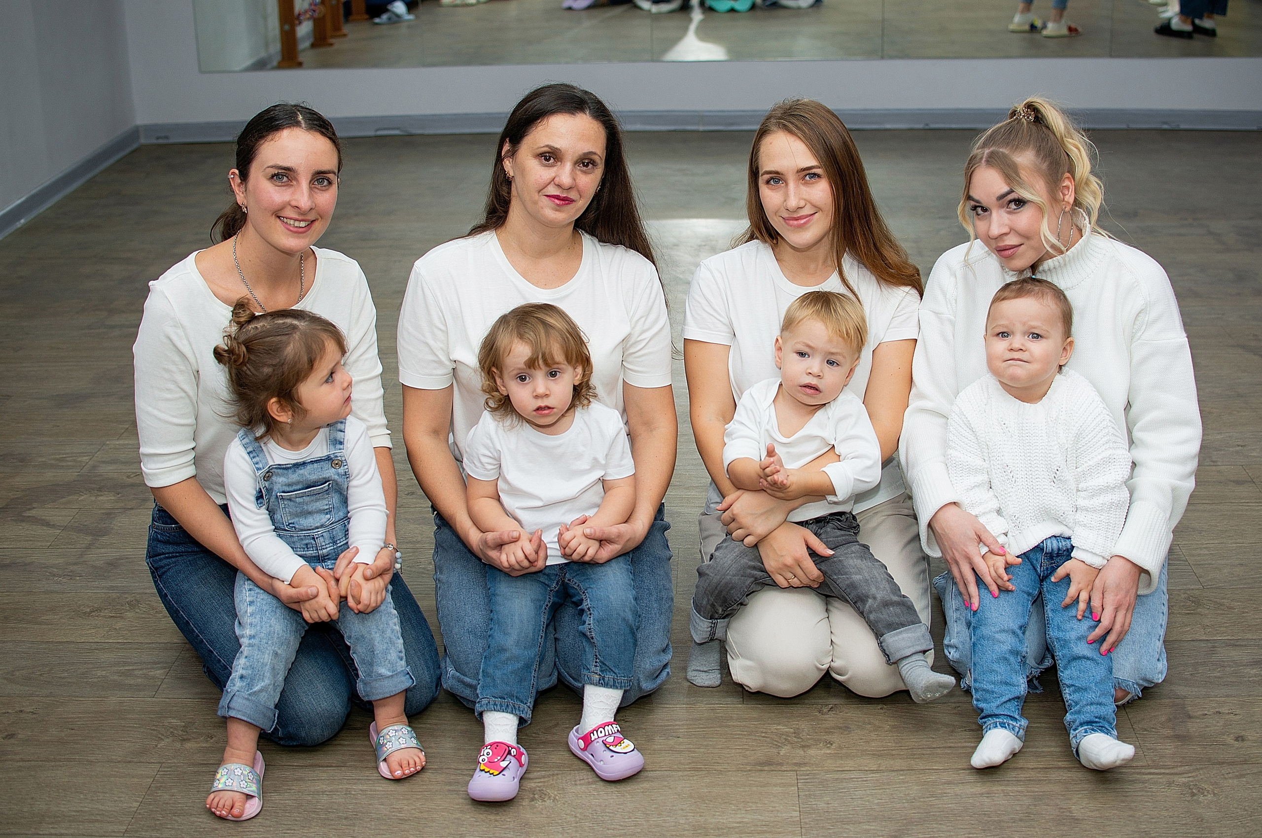 Встреча для мам, клуб по интересам г. Краснодар. Фотограф новорожденных Краснодар Малышенко Надежда