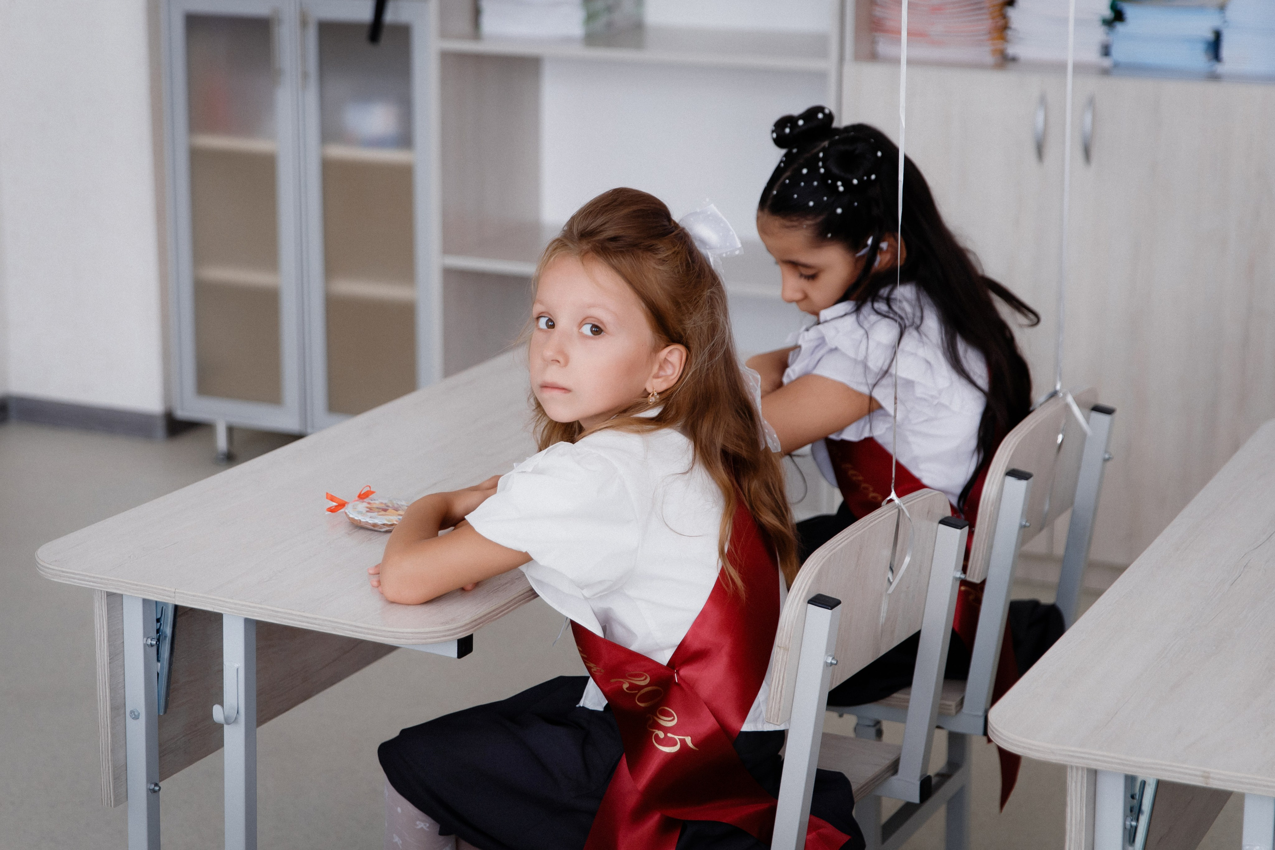 1 класс 11 школа. Выпускные альбомы Натальи Бутко: Новороссийск, Анапа, Геленджик