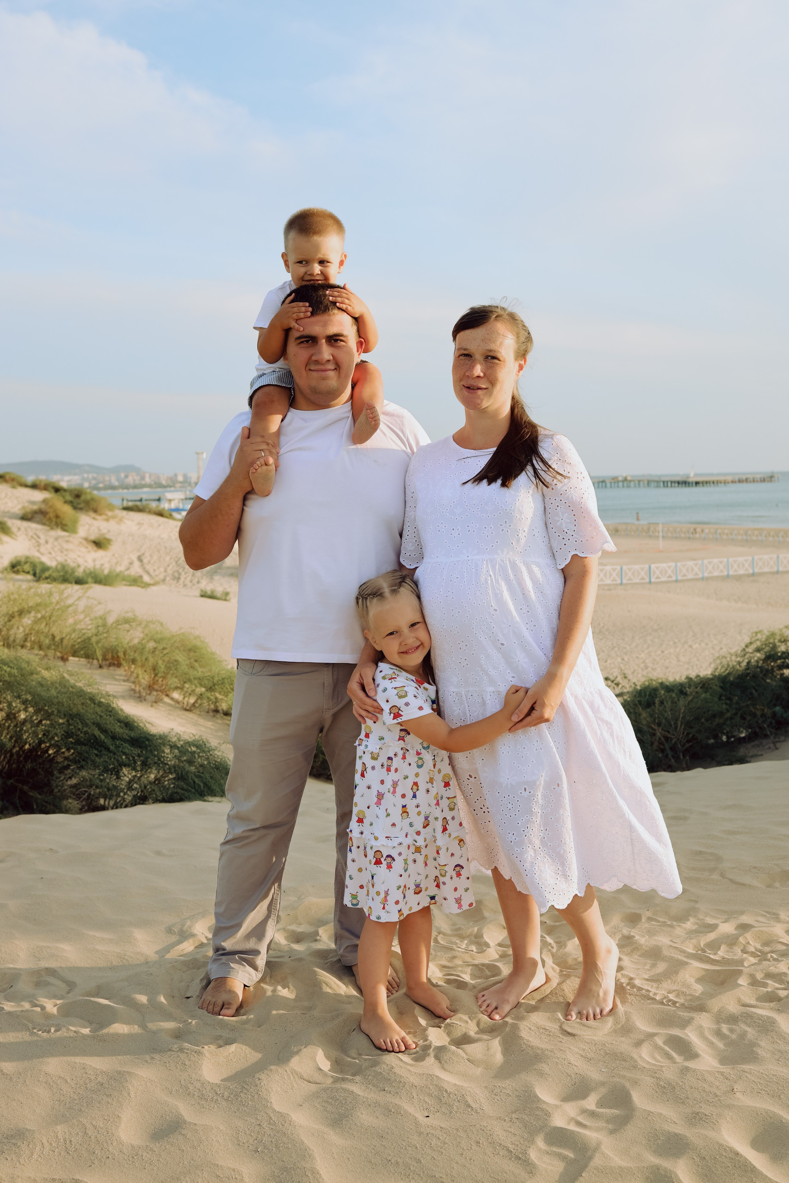 Александр. Главная