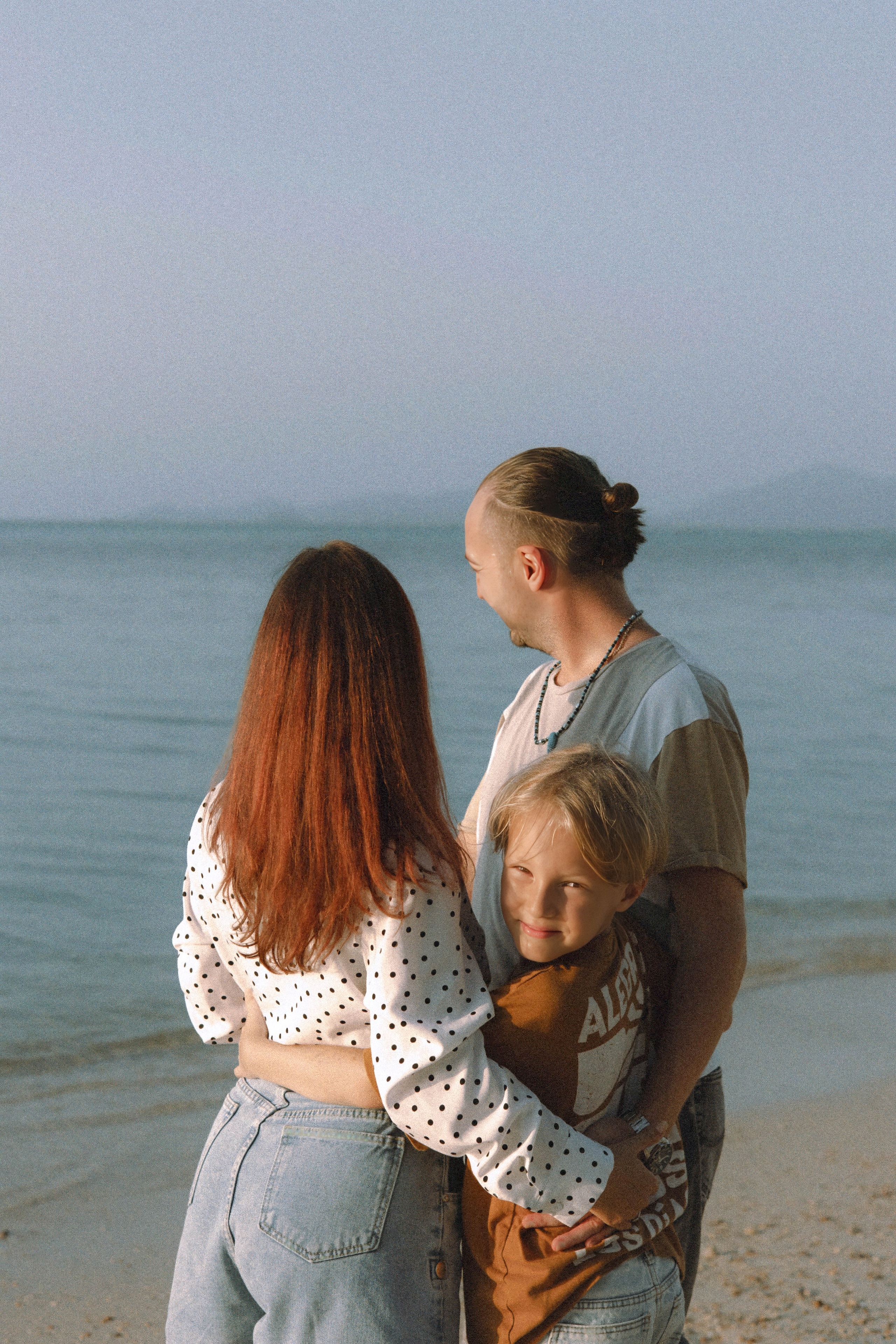Алиса с семьей / Самуи. Семейный и детский фотограф в Москве Анастасия Каипова
