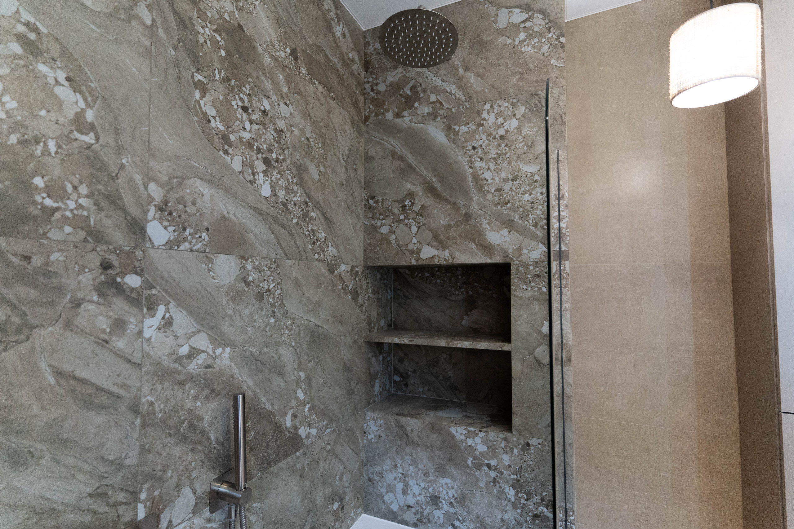 KP Cambridge. Rezyame