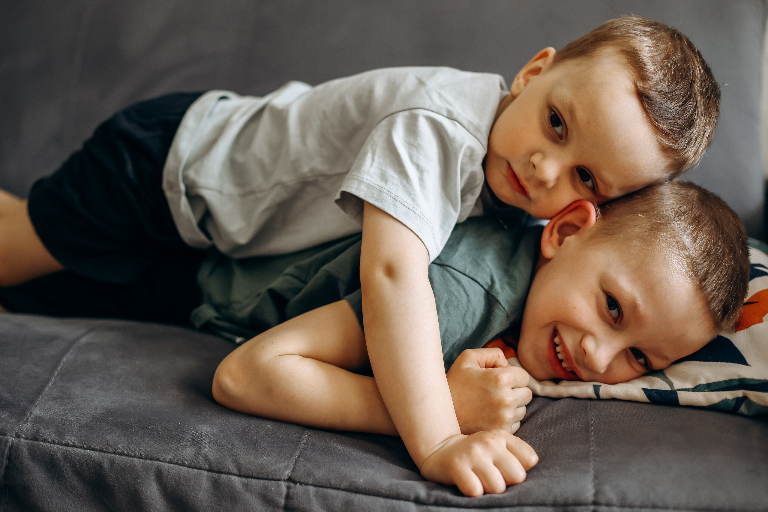 Малыш Дмитрий и его большая семья. Детский фотограф в Дубне и Кашине Елена Карпушина