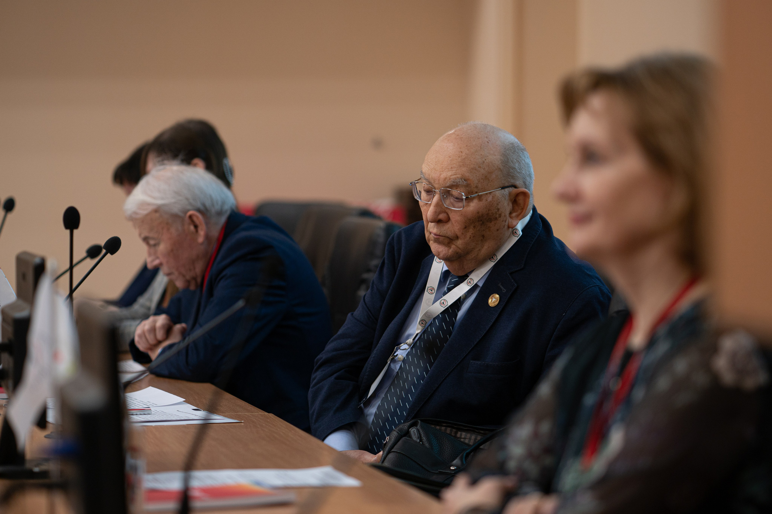 Научно-практическая конференция. Творческий и репортажный фотограф в Москве Клим Долгов