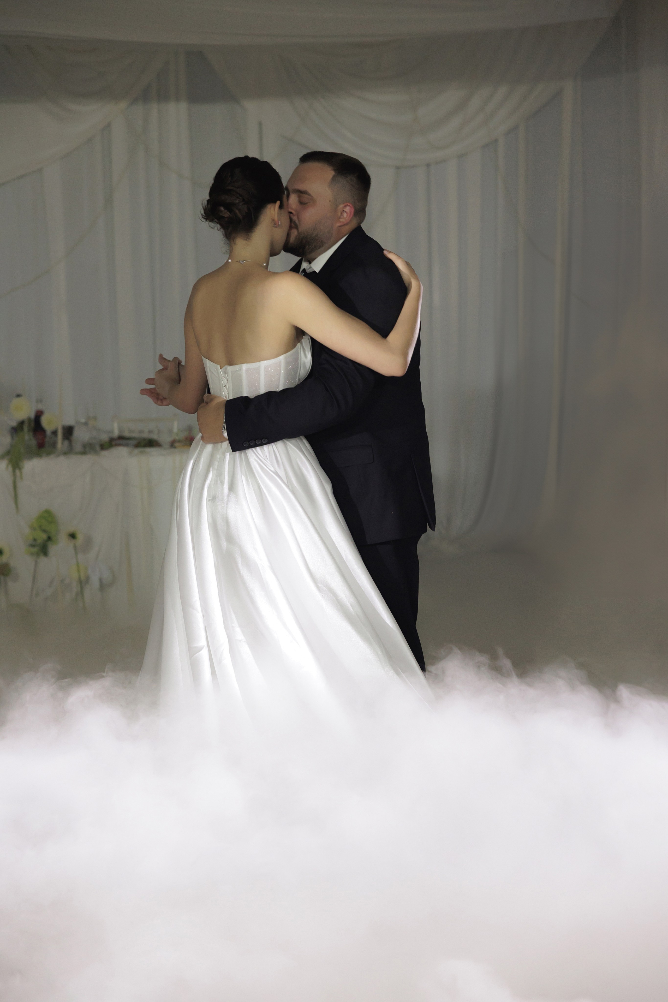 Ты рядом со мной, и это — самый чистый кайф! ♥. Свадебный фотограф Калининград