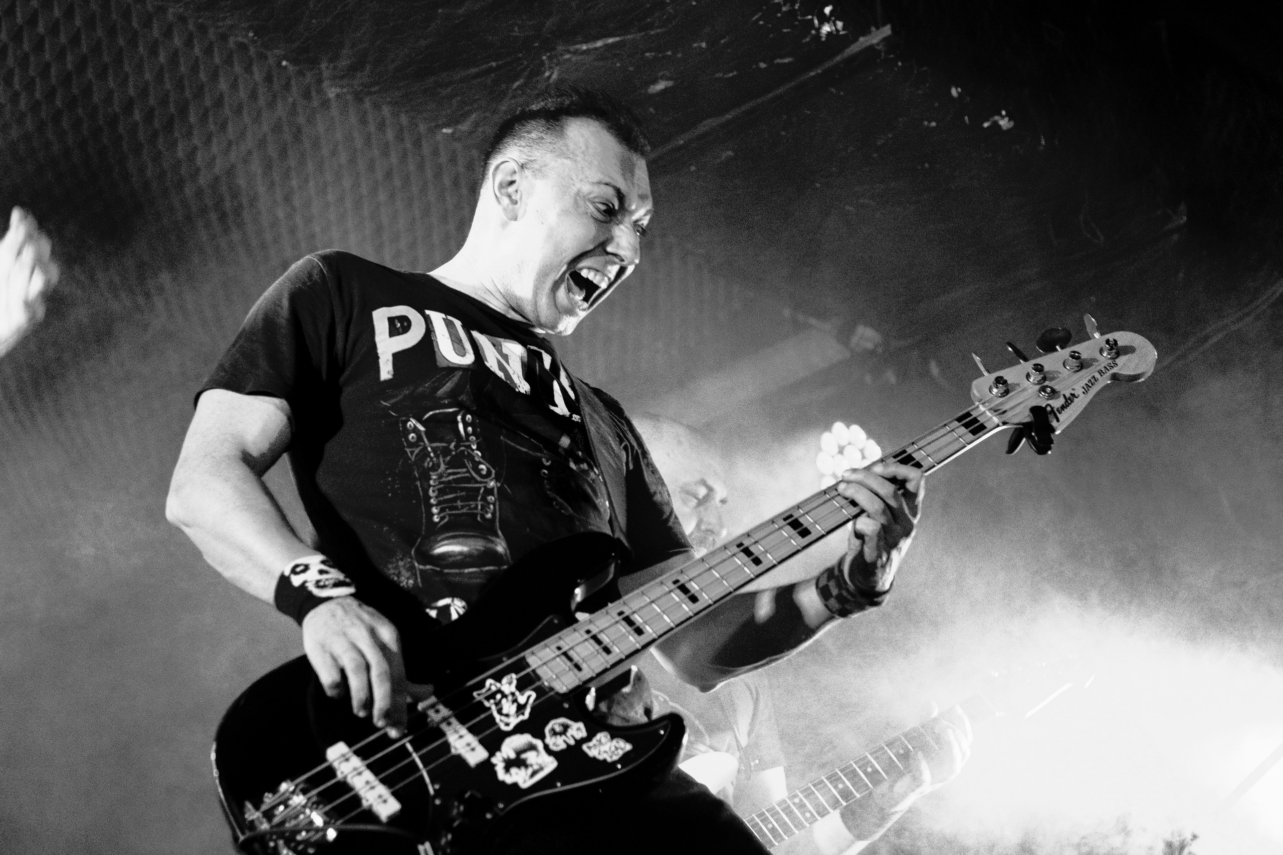 Группа "Меньше Трёпа", Клуб "12"