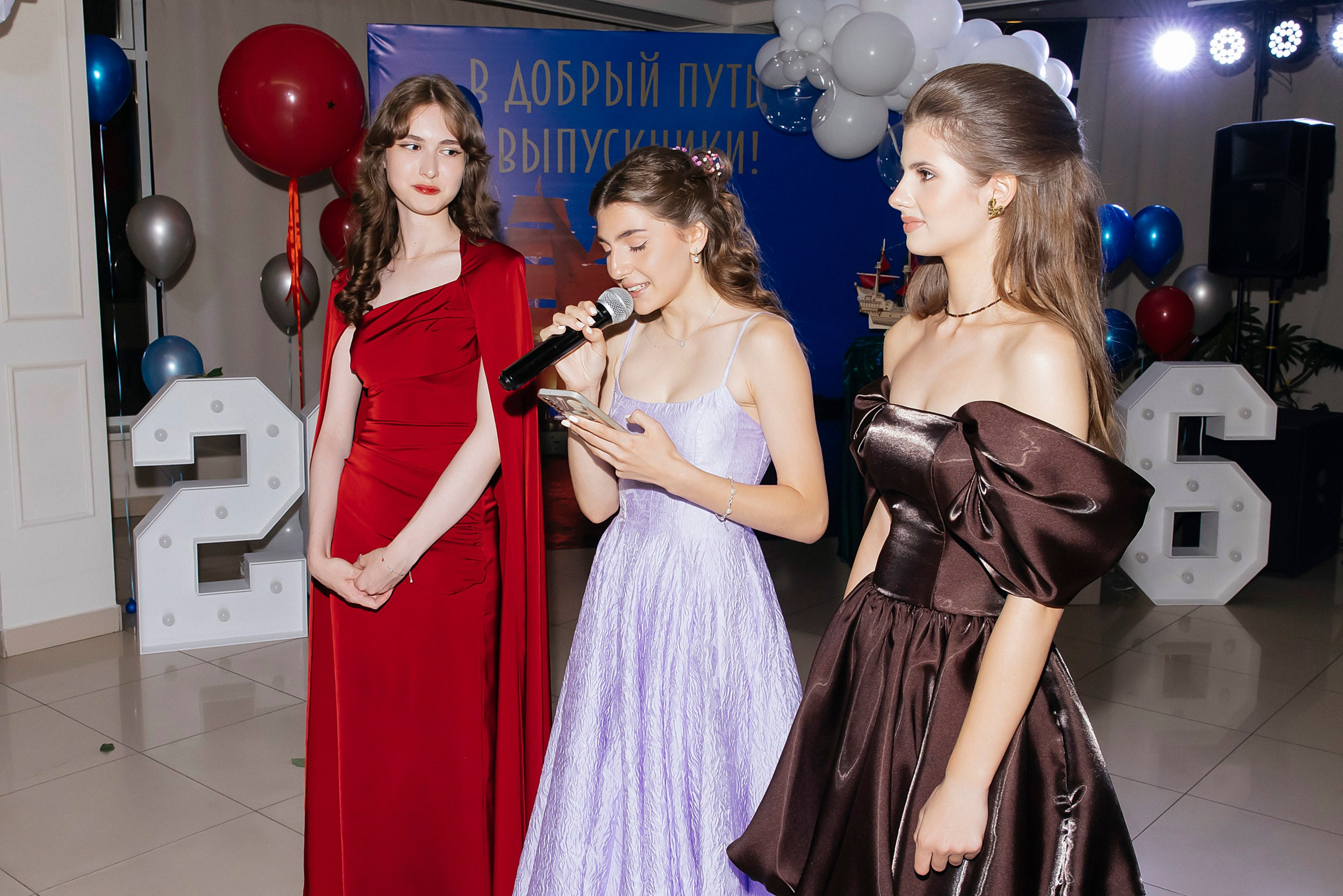 11 класс ШК № 2. Фотограф и Видеограф в Краснодаре Юлия Солодченко