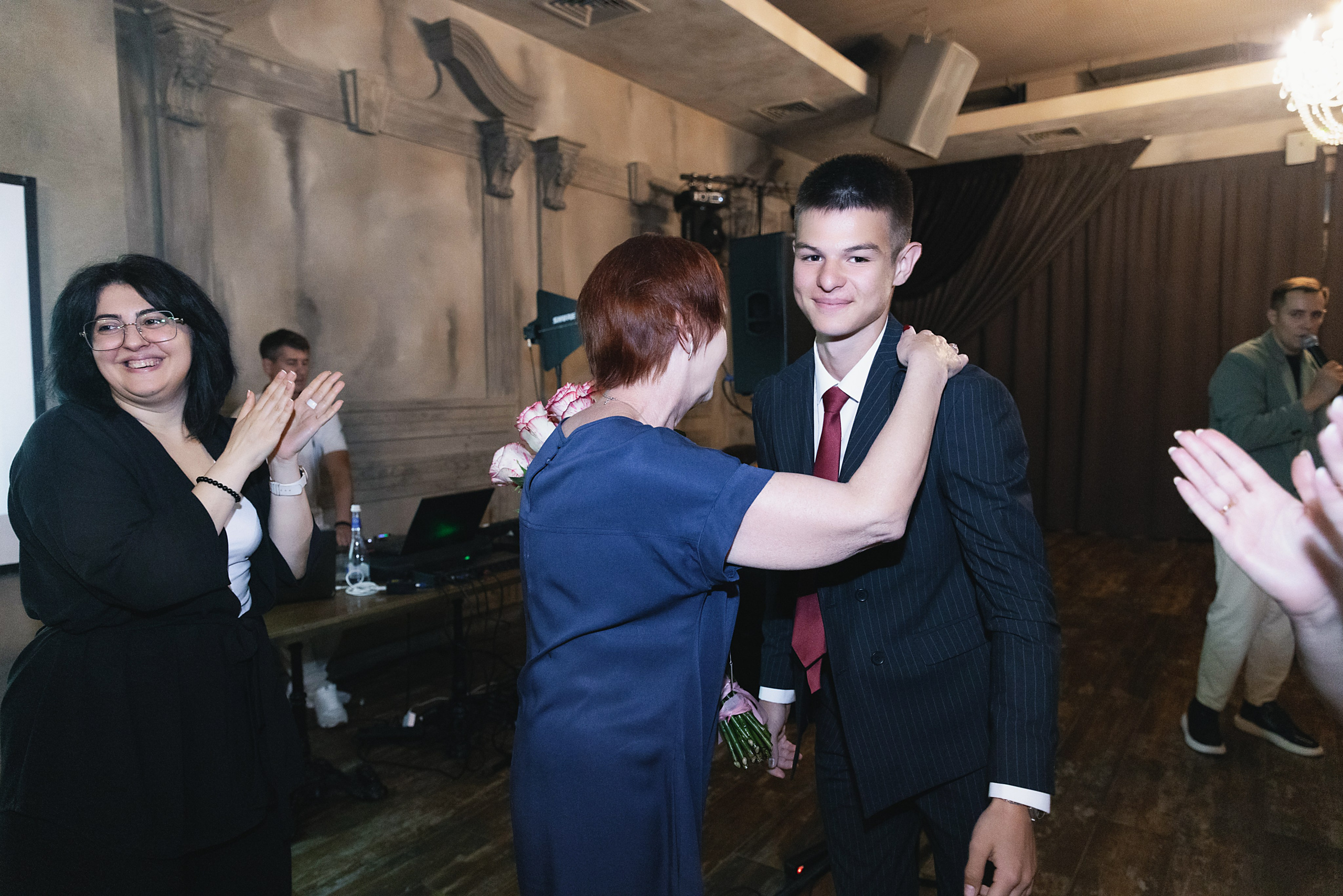 11 класс Гимназия 69. Фотограф и Видеограф в Краснодаре Юлия Солодченко