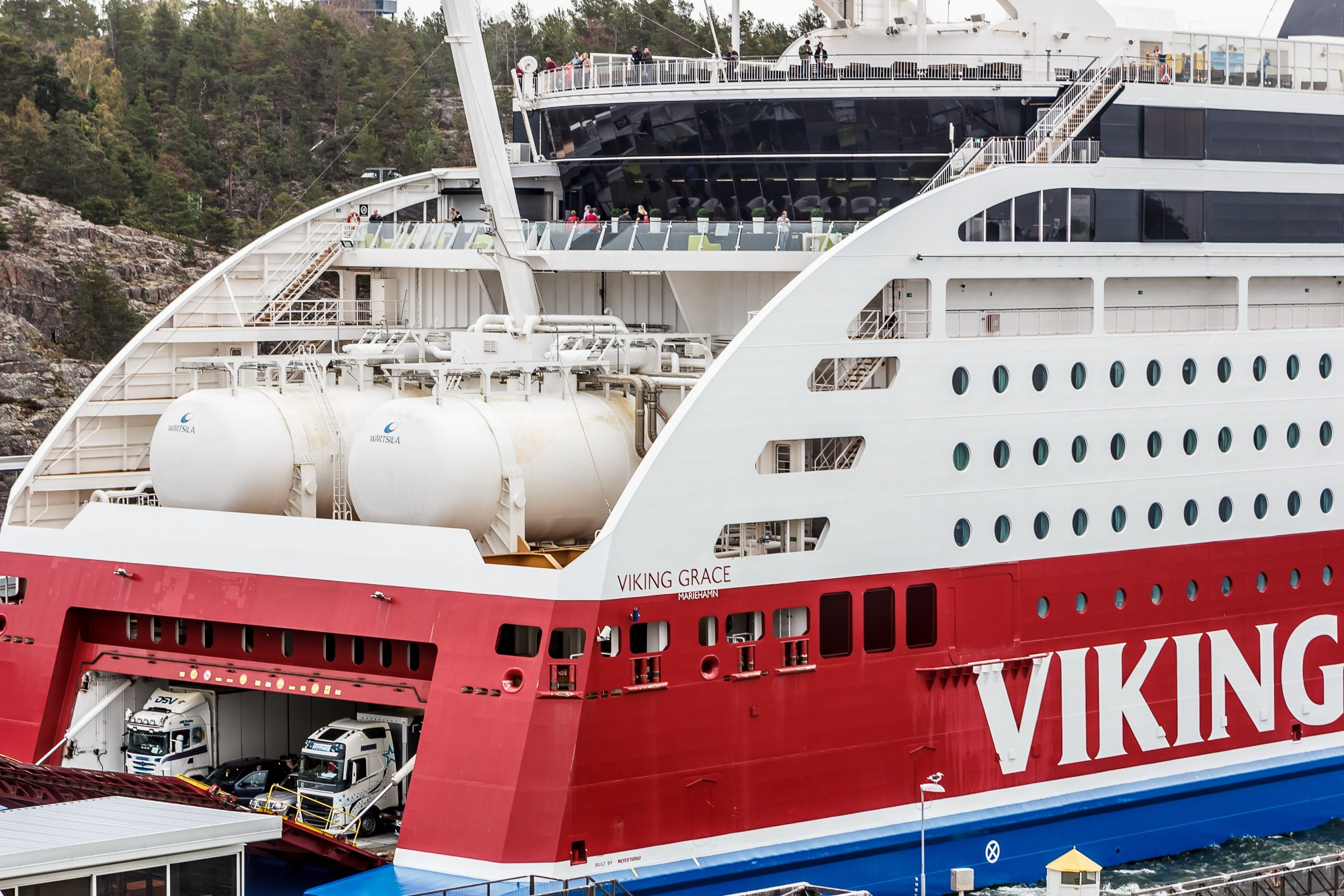 Стрит / Архитектура / Путешествия. Портретный, интерьерный и фуд фотограф в Перми Иван Вострецов