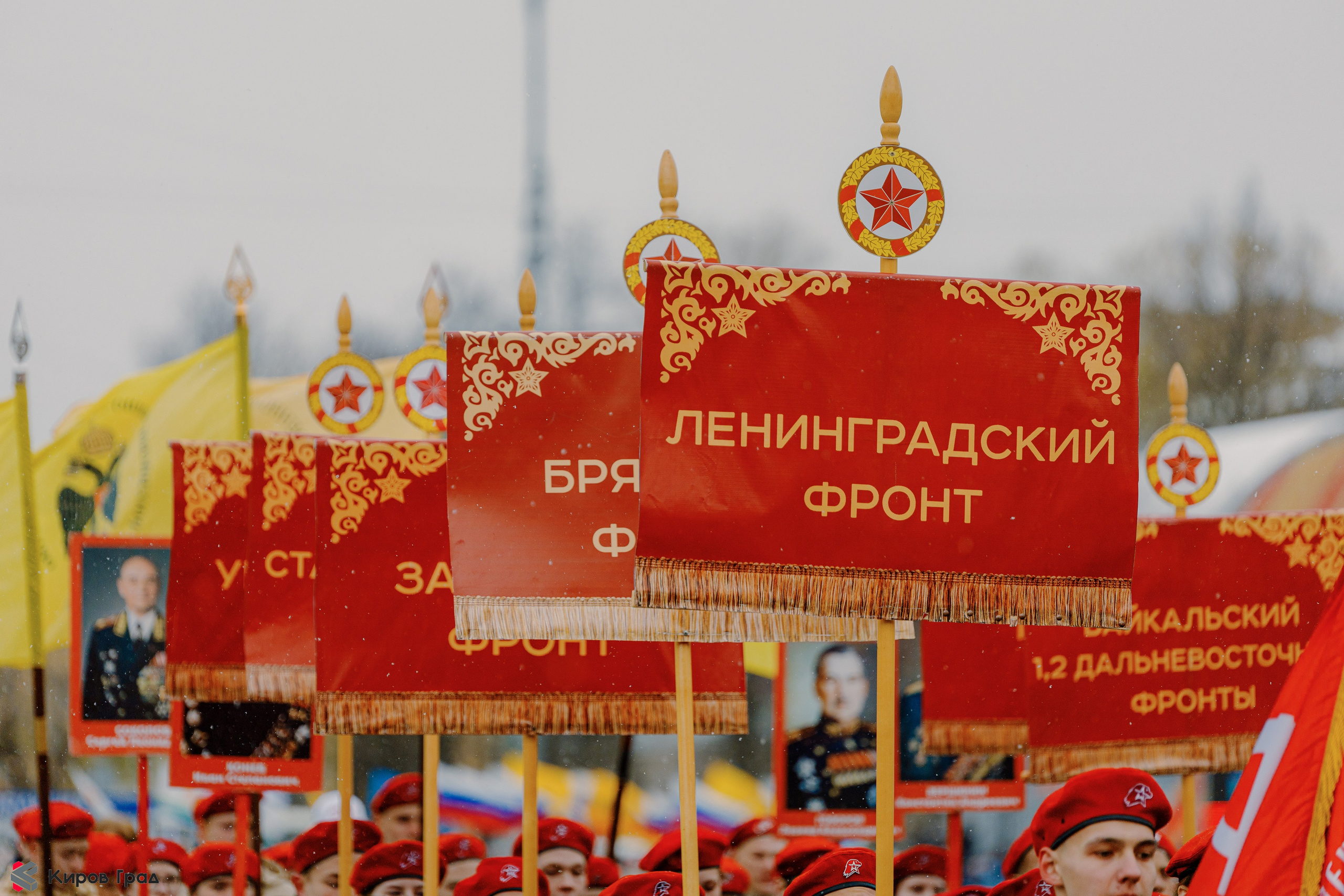 Парад победы 9 мая. Свадебный и репортажный фотограф Киров | Вадим Карпук