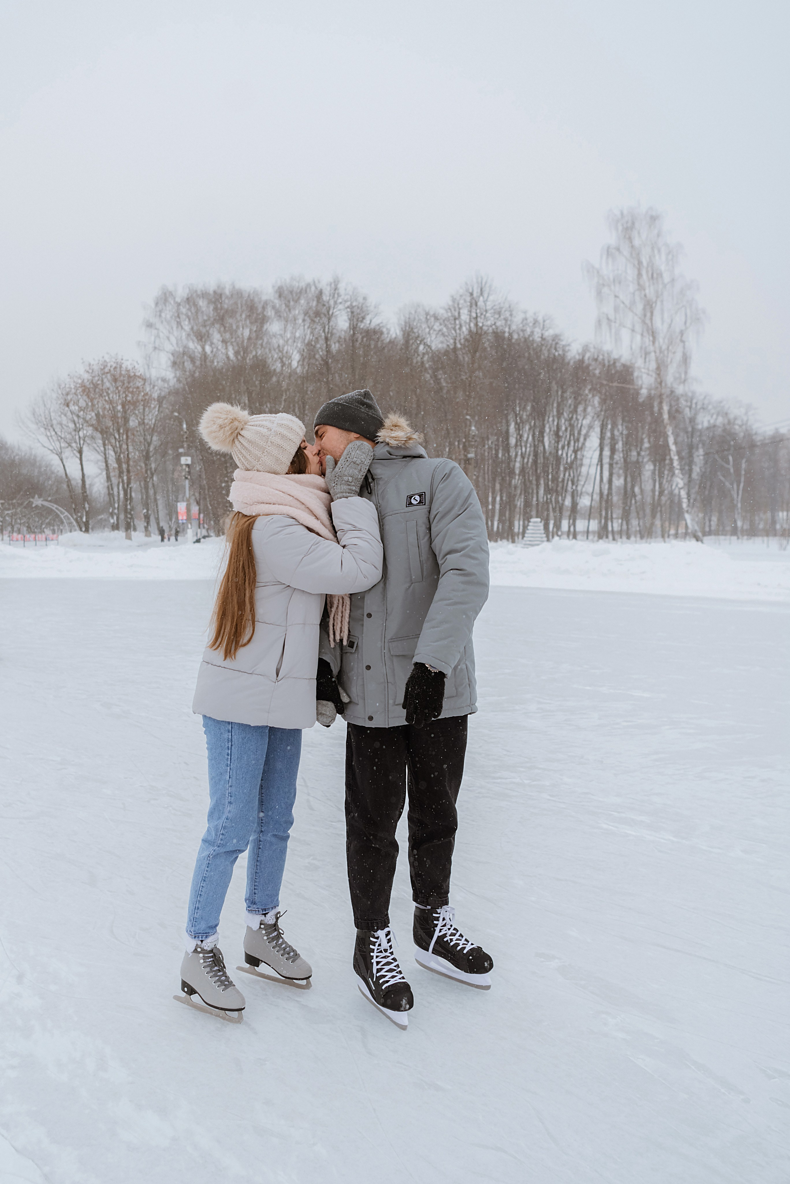 Анастасия и Сергей. Катание на коньках. Свадебный фотограф в Туле и Москве – Настя Водолей