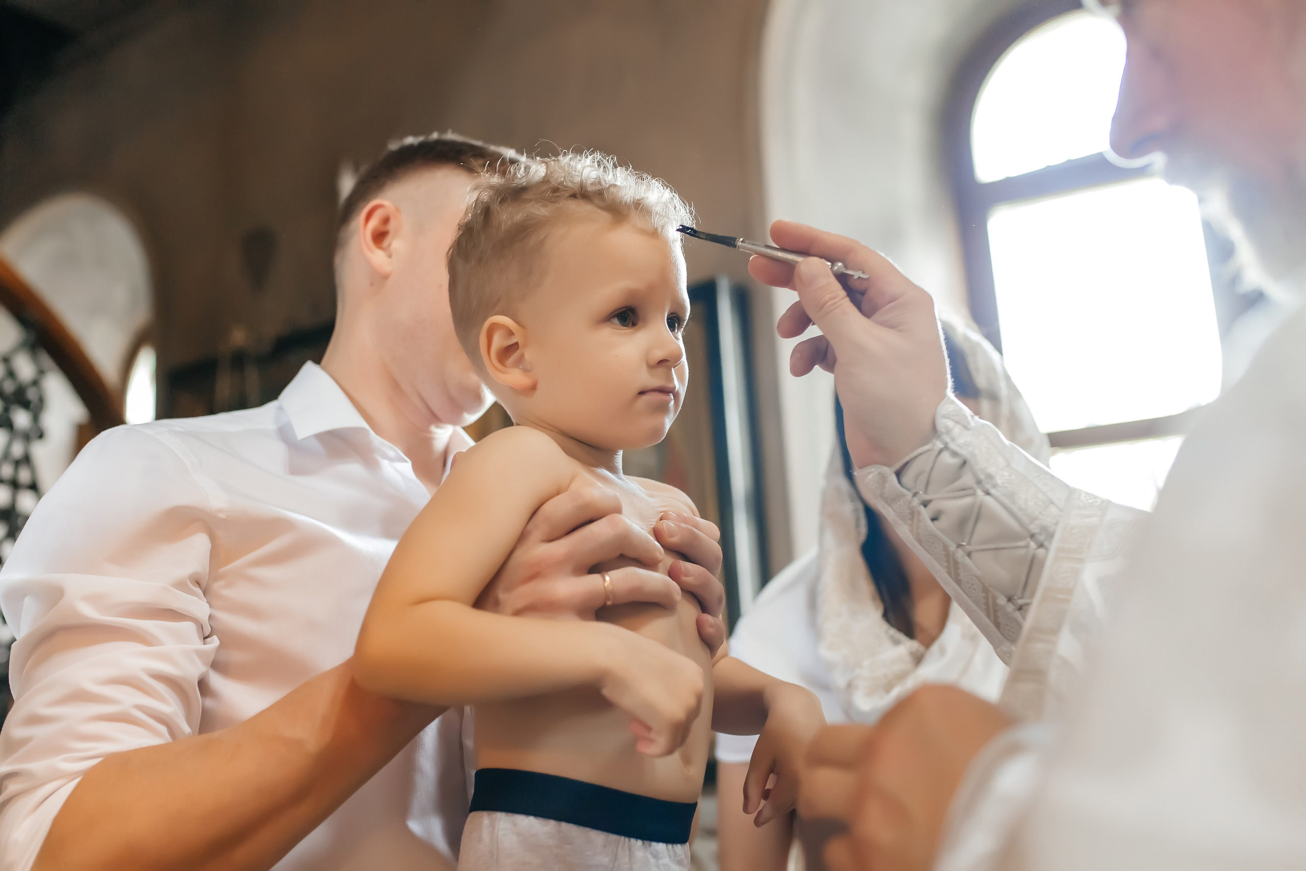 Крещение Гордея в Храме Уара в Вешках. Фотограф на крещение и венчание Москва  Надежда Баланина