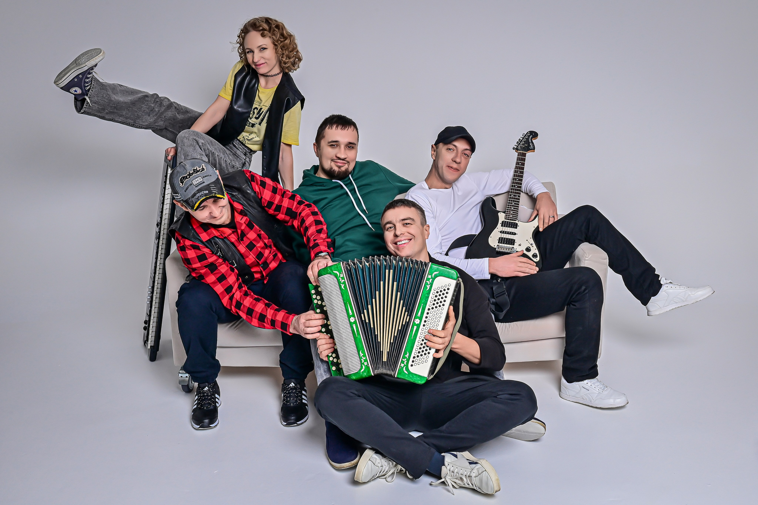 Фоновая студия. Семейный и свадебный фотограф в Донецке Донская Анастасия