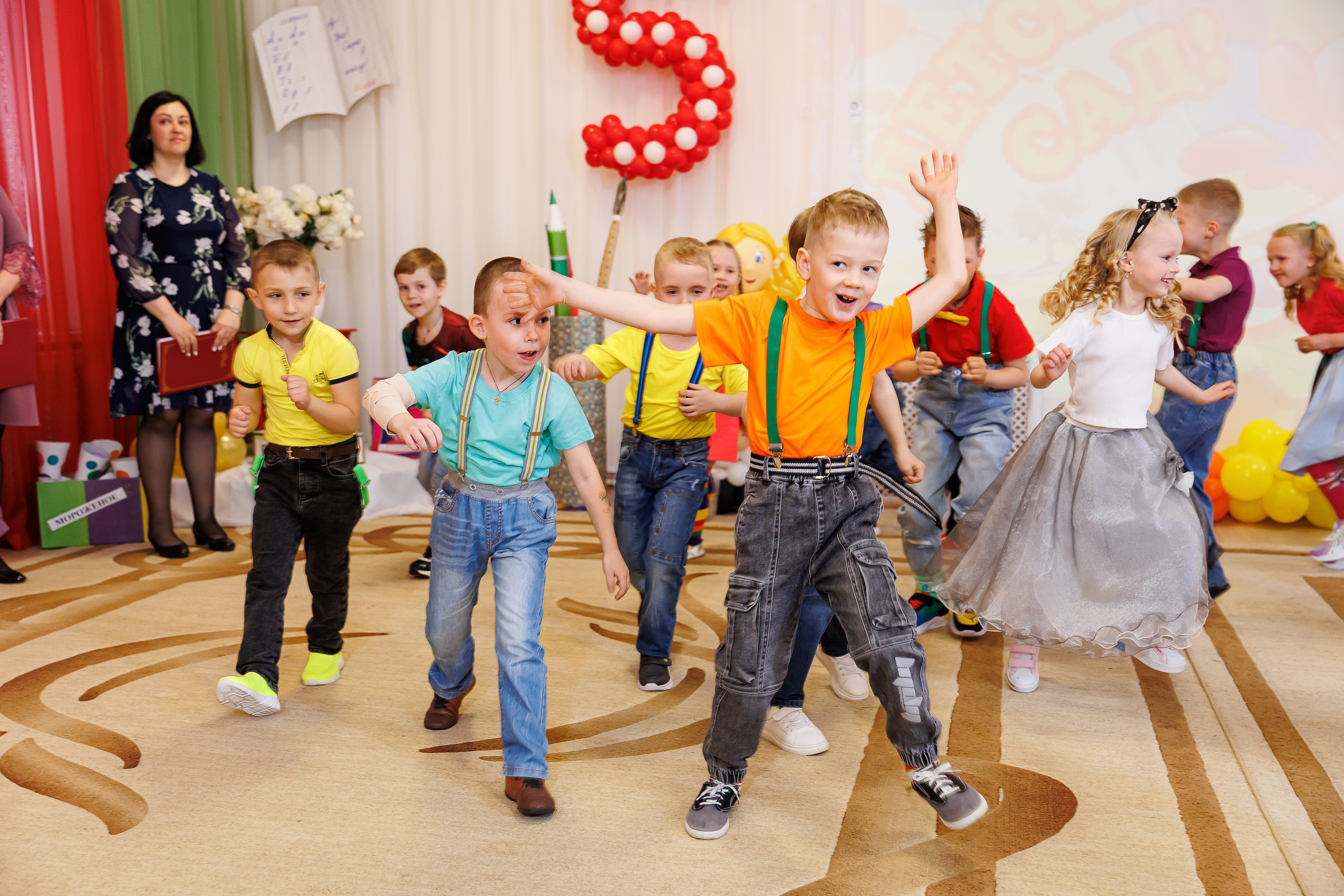 Портфолио Выпускные в детском саду. Семейный и детский фотограф Комина Елена, Власиха, Одинцово