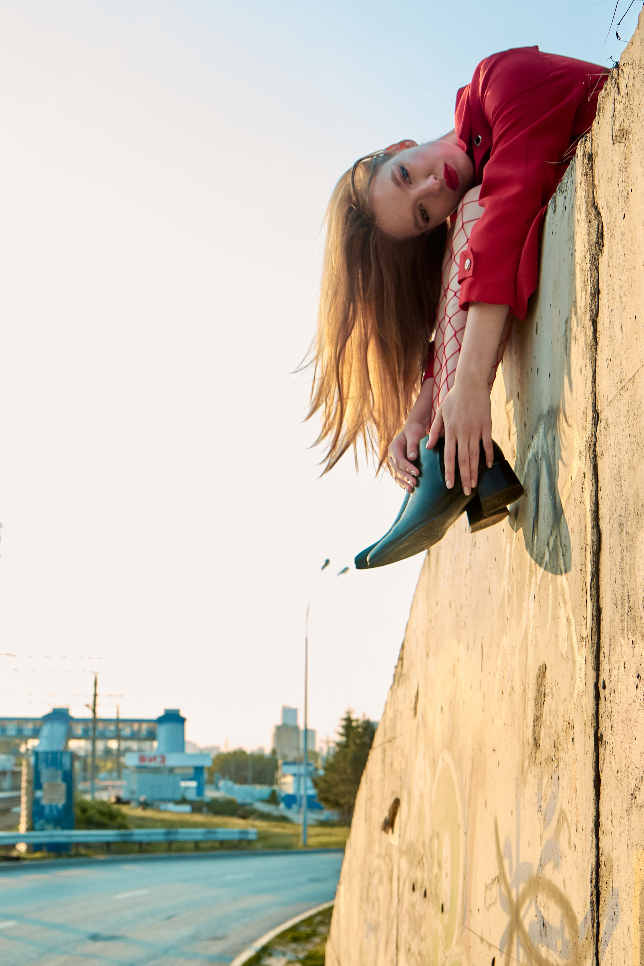 Инна, съёмка в пальто. Предметный и репортажный фотограф Алексей Кротов