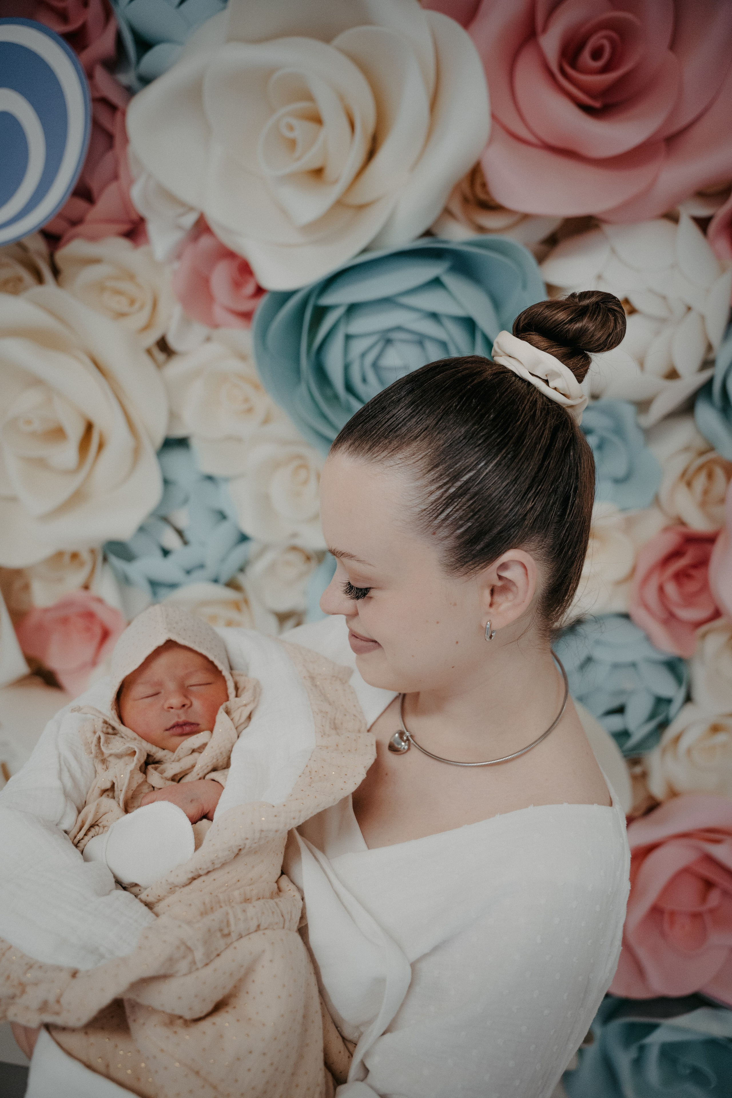 Вика и Дима. Аплас Анастасия