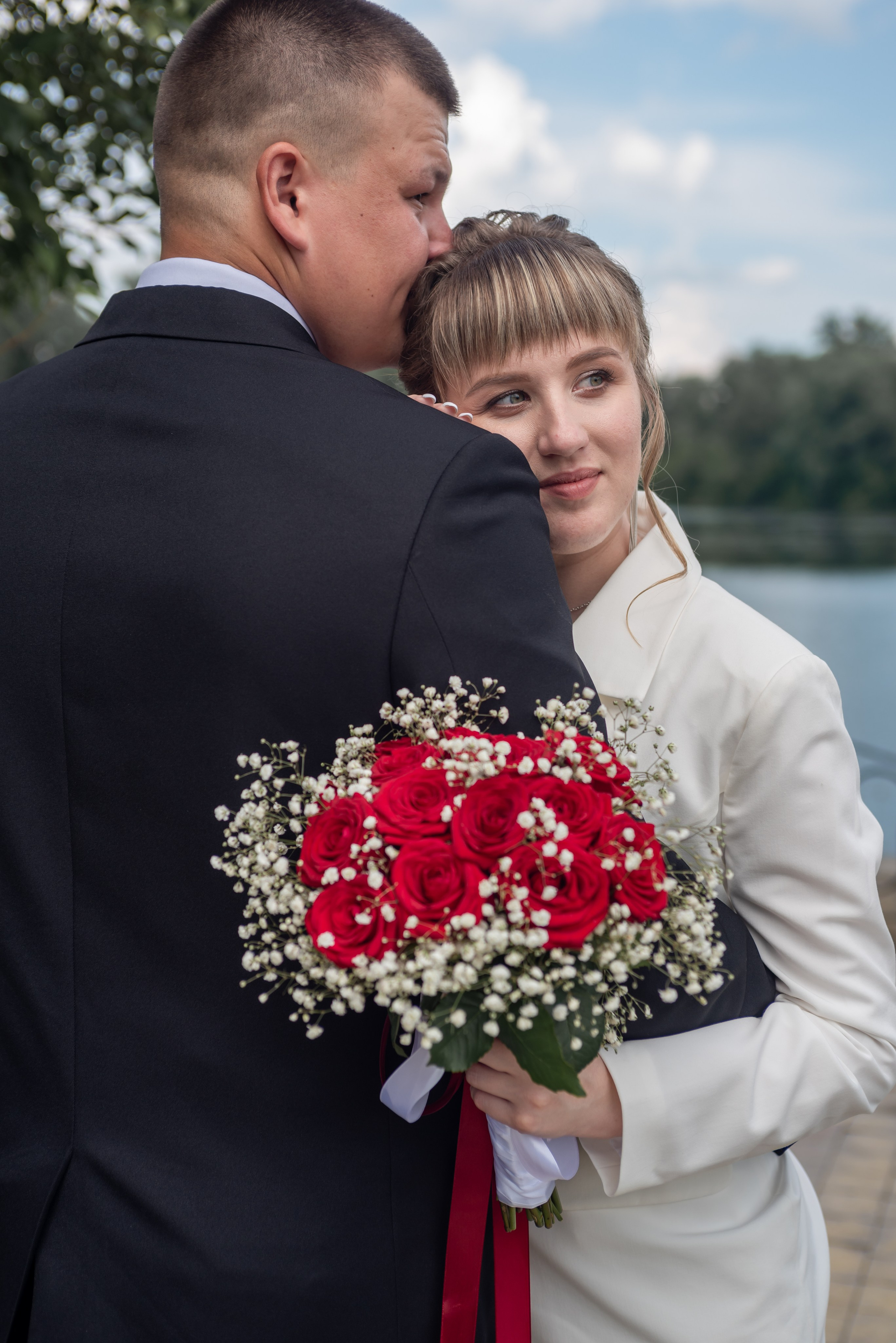 Никита и Ксения. Свадебная прогулка. Фотограф в Сузуне — Зоя Попова (Собственная фотостудия)