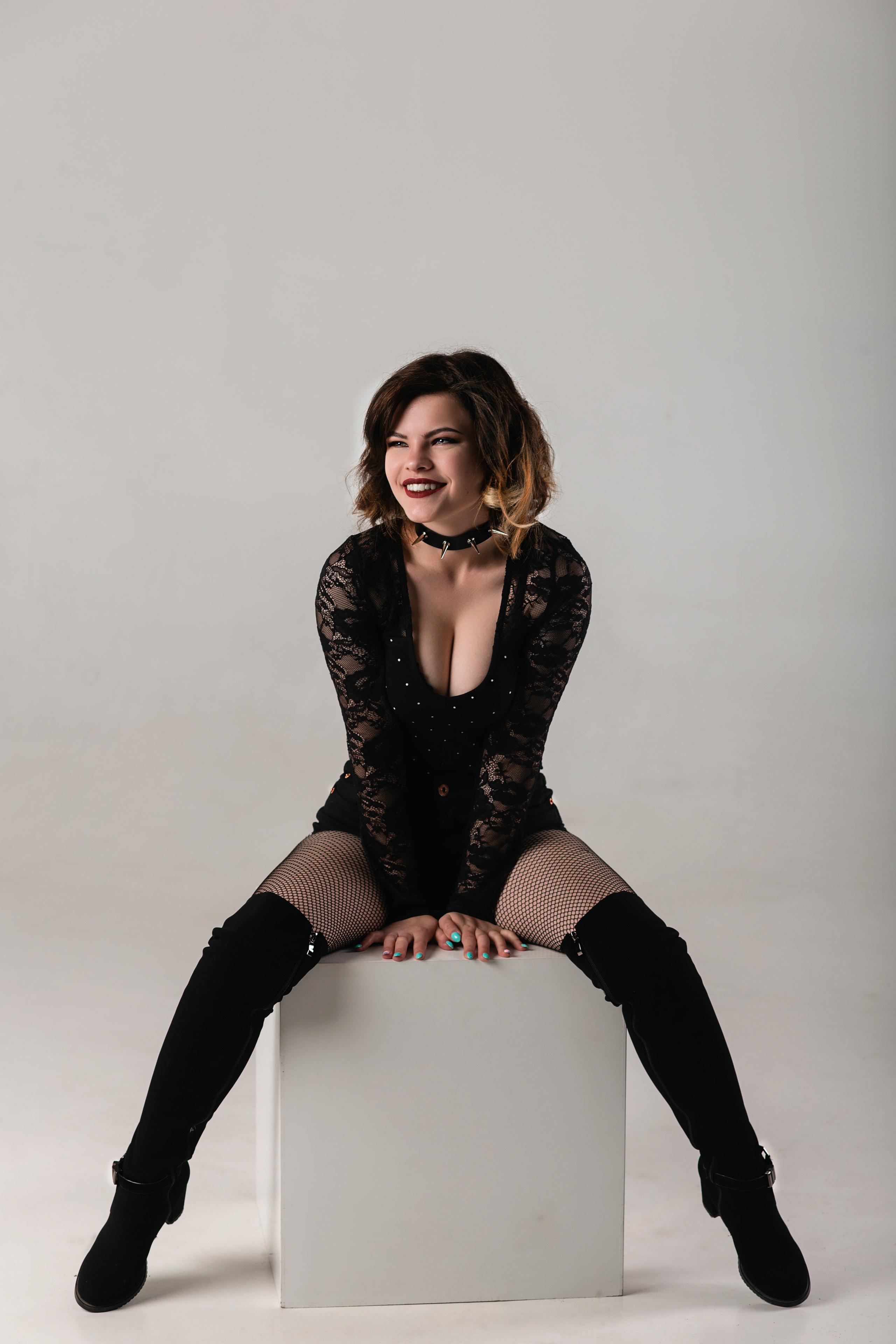 Lucifer Mailes переиздание. Сайт фотографа Константина Савина