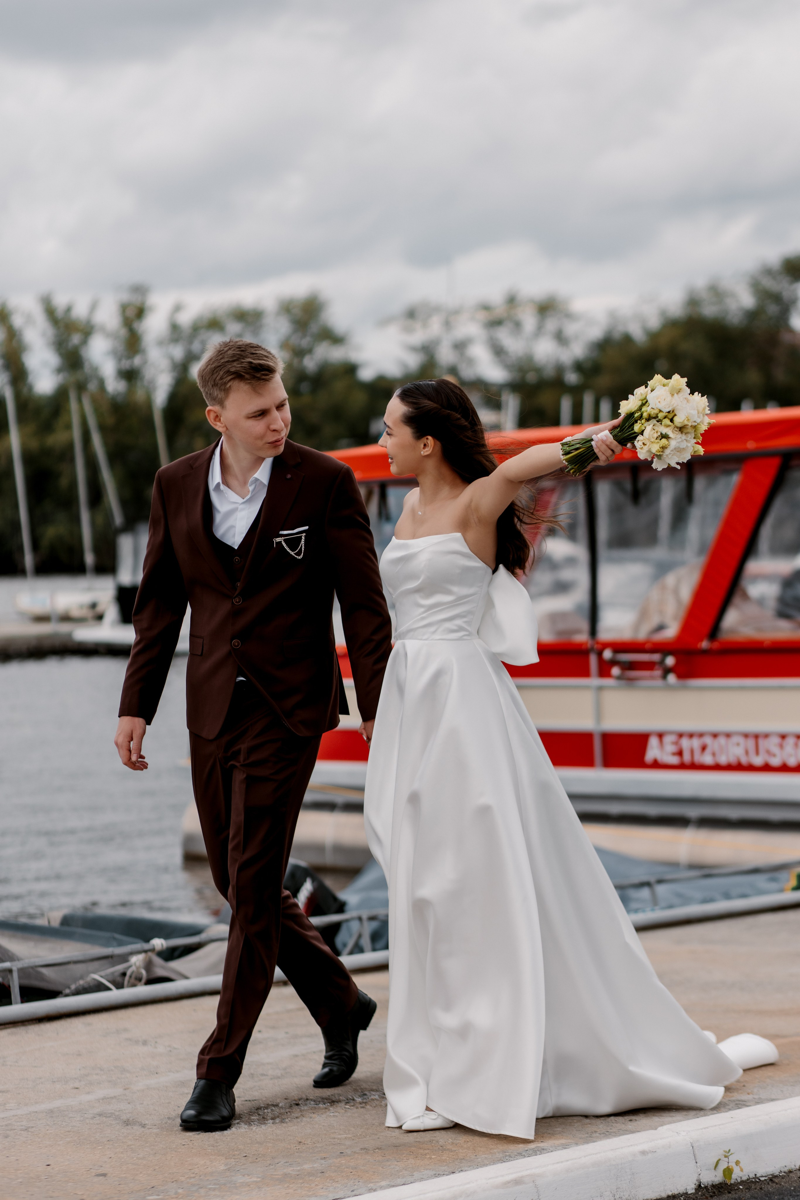 Яхт Клуб. Свадебный и семейный фотограф Екатеринбург Настя Саедгалина