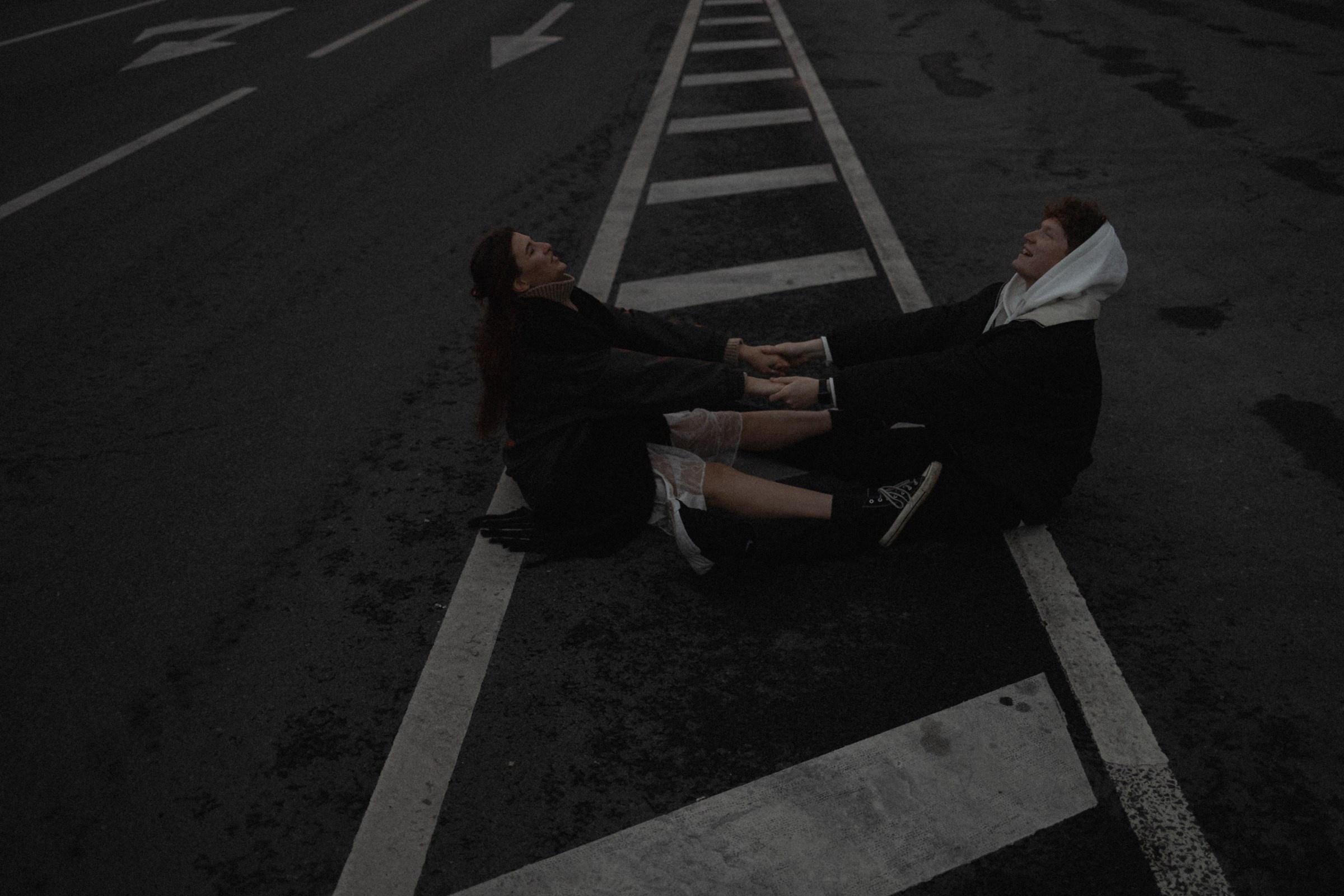 ВлюблятьсяЦеловаться. Фотограф Daria Wilner