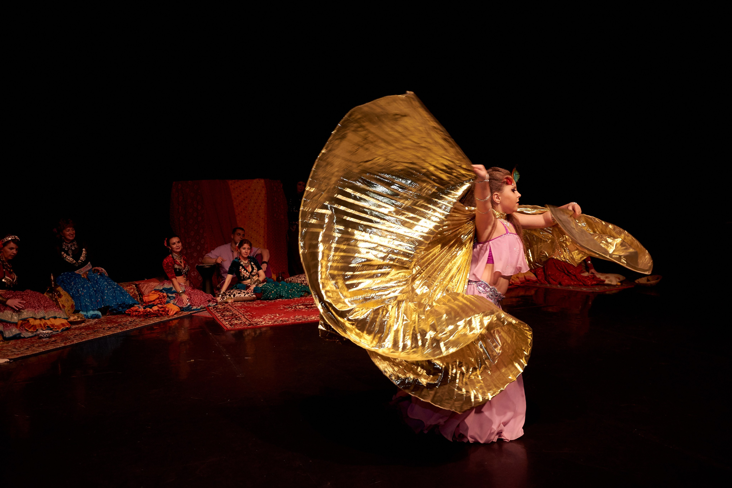 Город танцующего народа. Ольга Чёкотова (Фотограф Кострома)