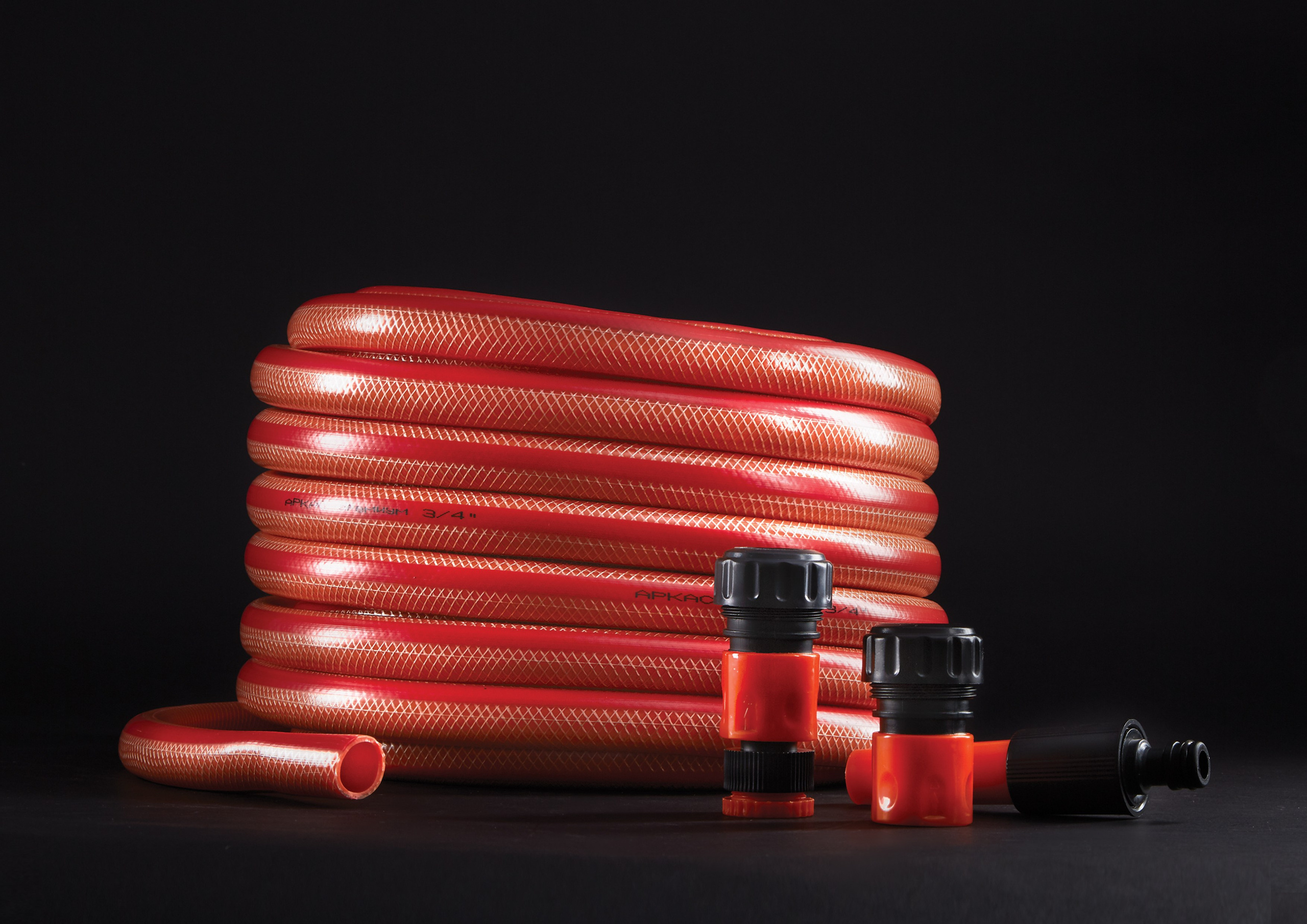 Для МАРКЕТПЛЕЙСОВ. Max Matvich and Victoria Basova are professionals in their field