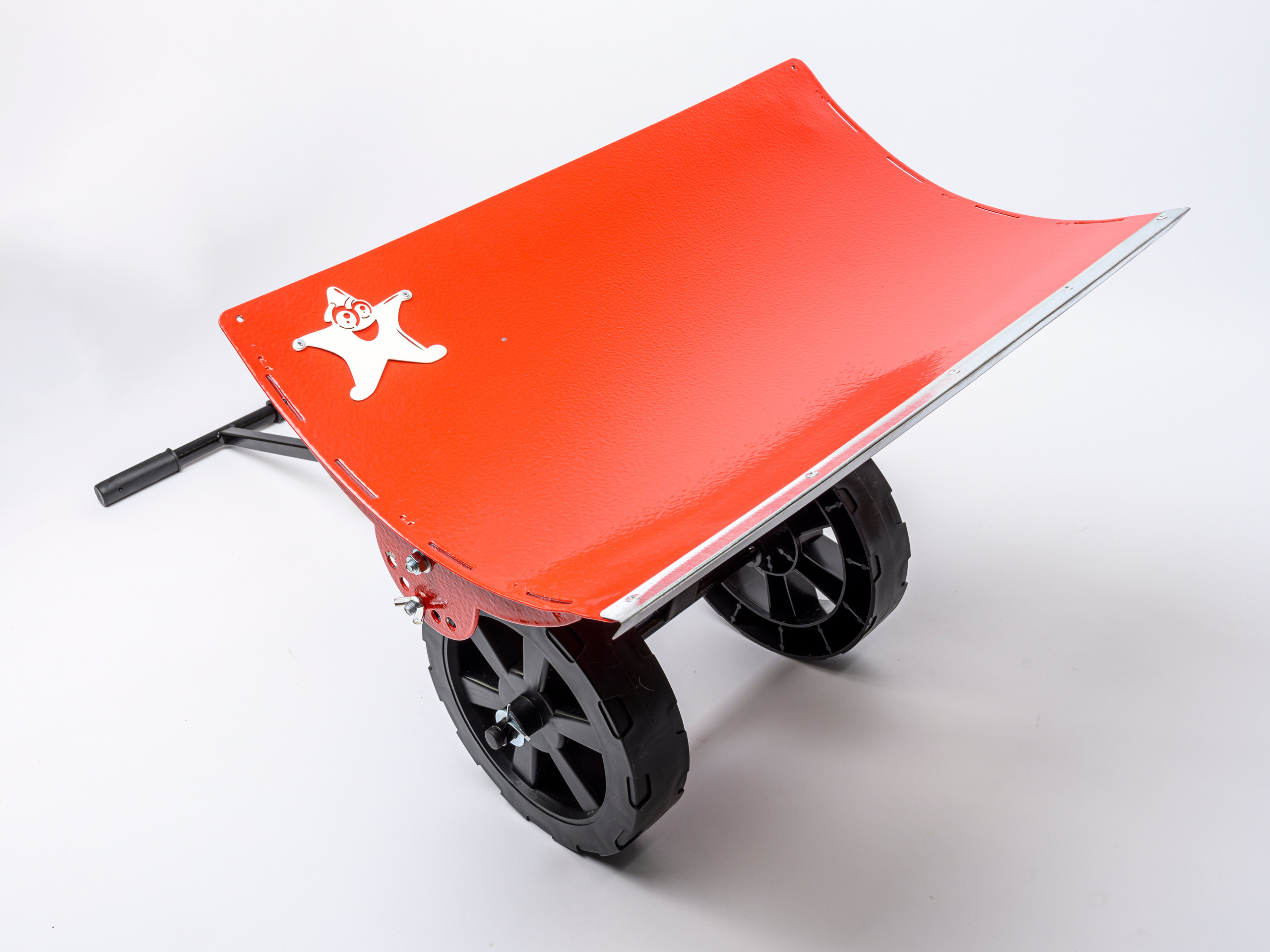 Каталожная съёмка: Снегоуборочная лопата / Пылесос. Фотограф Андрей Зикеев, фотостудия AzArt Studio в Москве