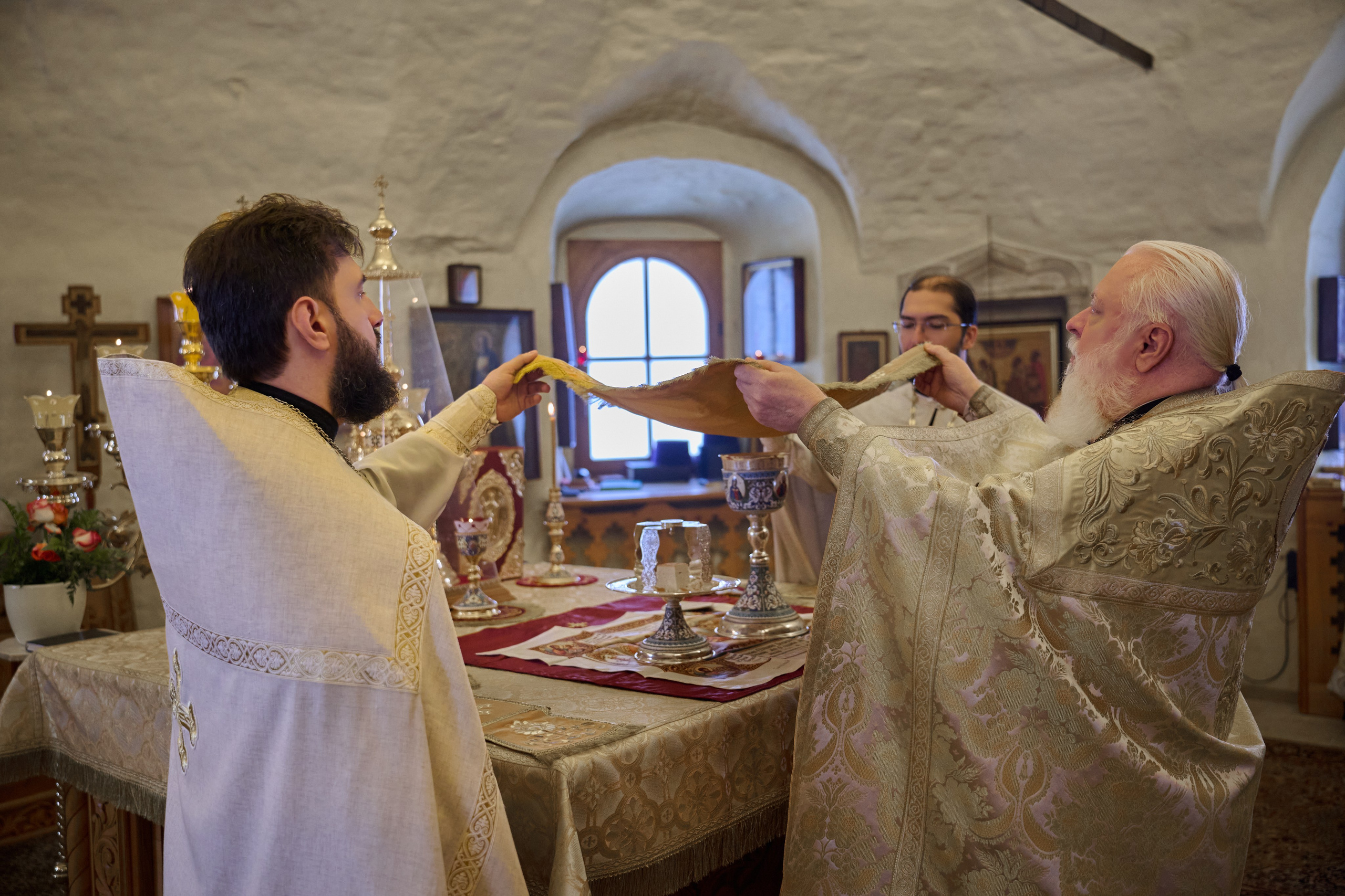 Литургия на китайском языке. Фотограф в Москве
