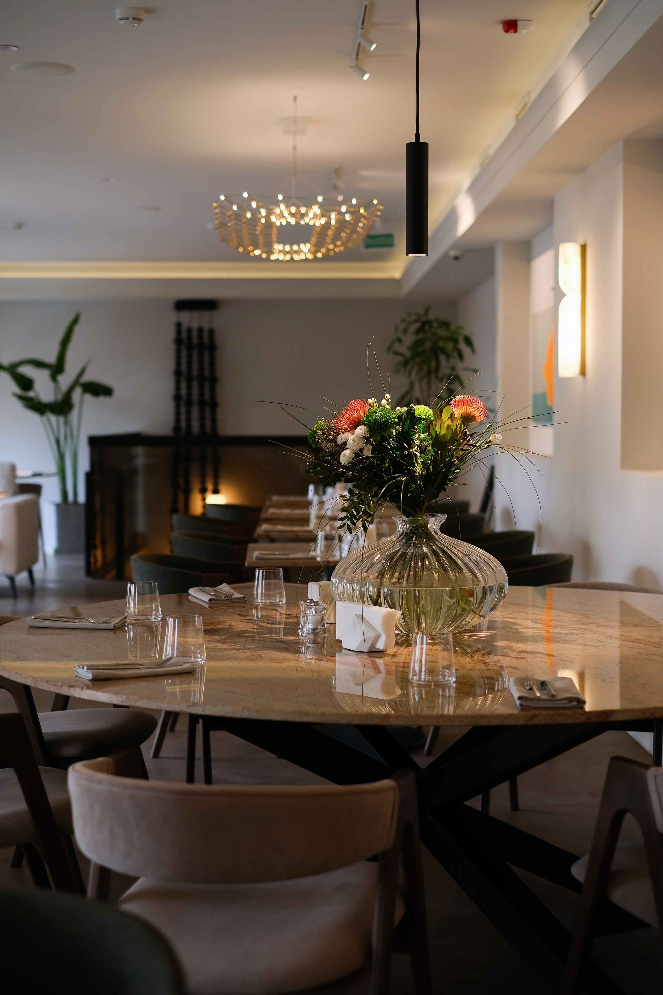 Дизайн интерьера ресторана Salt Минск. Студия интерьерного дизайна