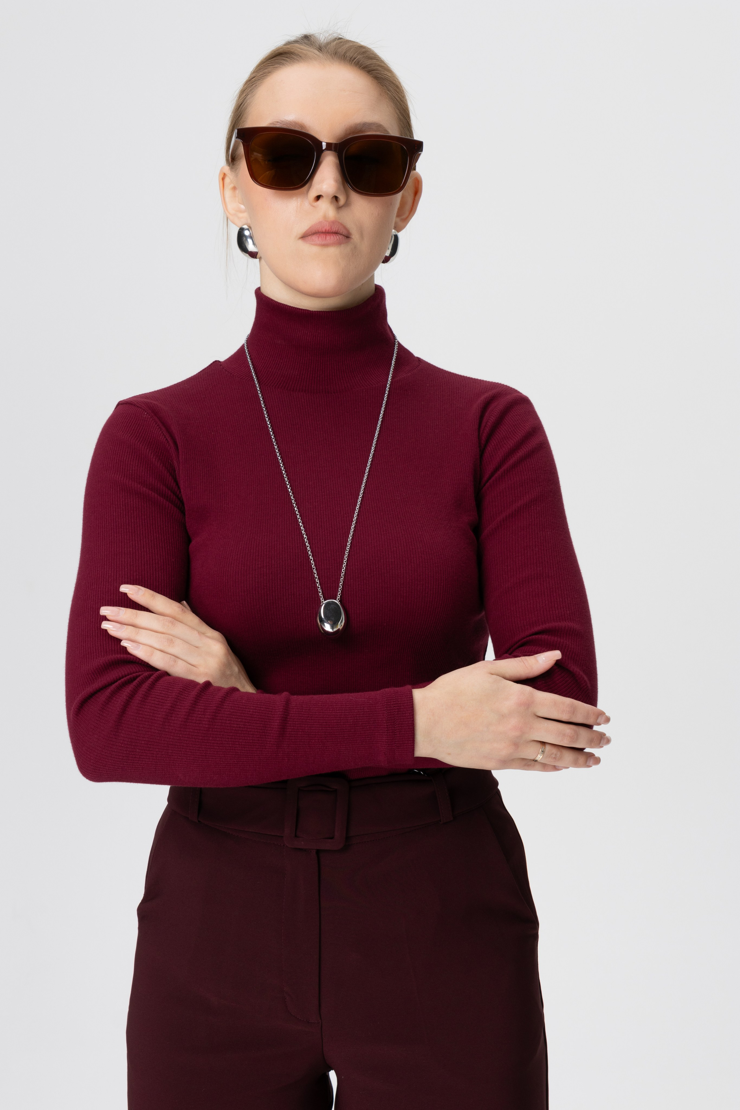 Кожа, трикотаж и кашемир. Главная