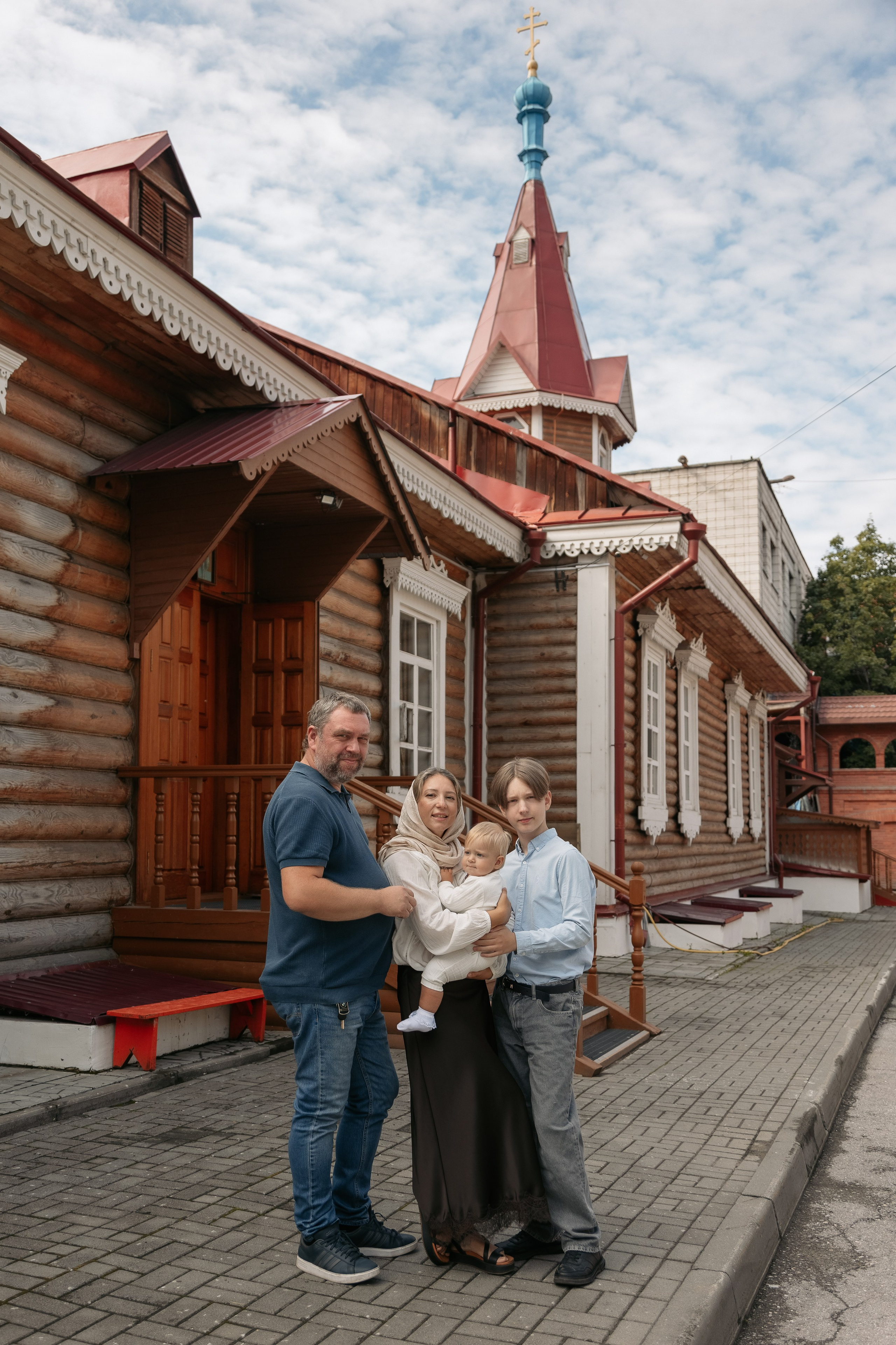 Репортаж -Крещение. Фотограф на первый годик, семейный и детский фотограф в Новосибирске
