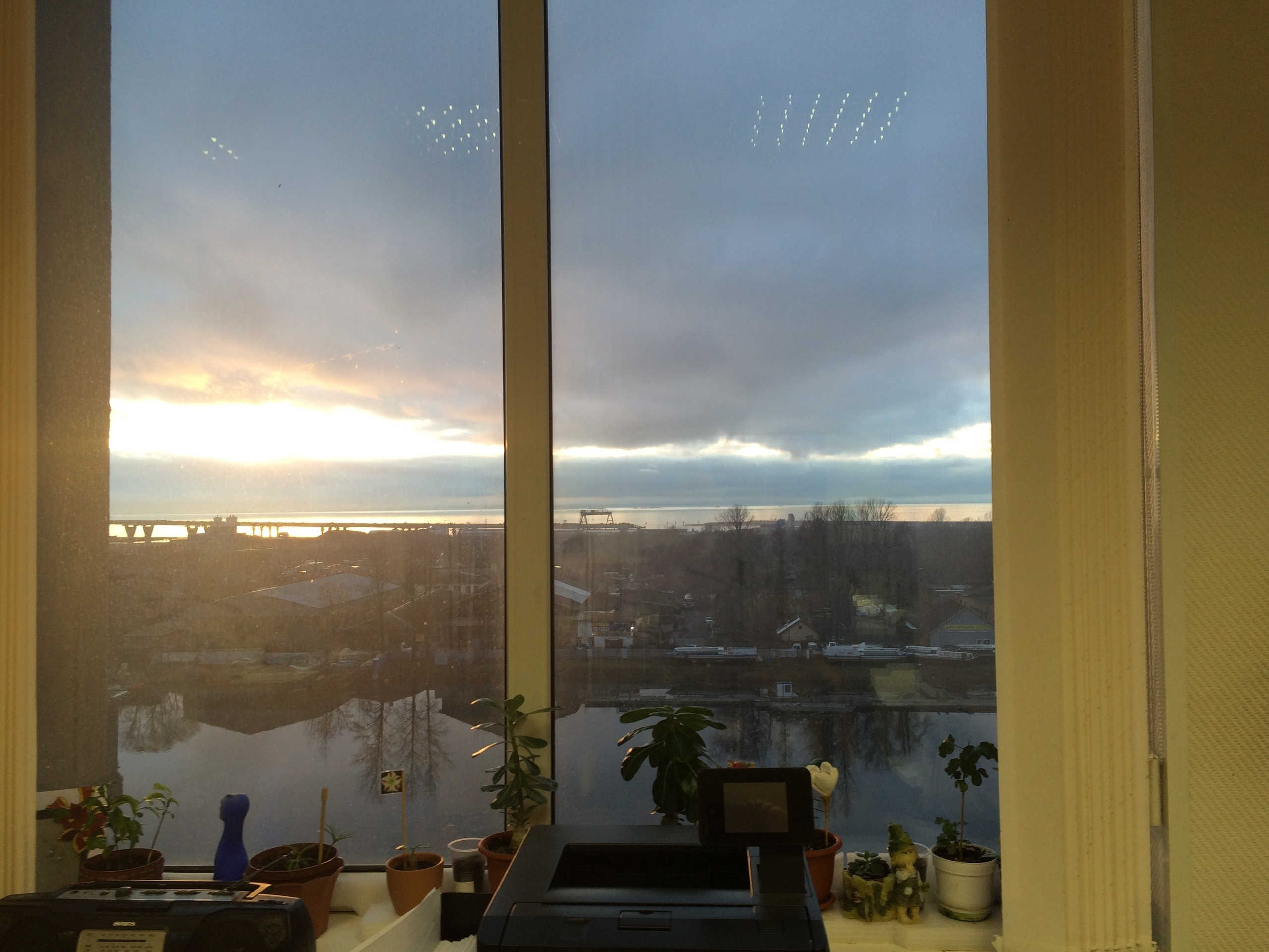 One day from the life of the chief accountant. Home