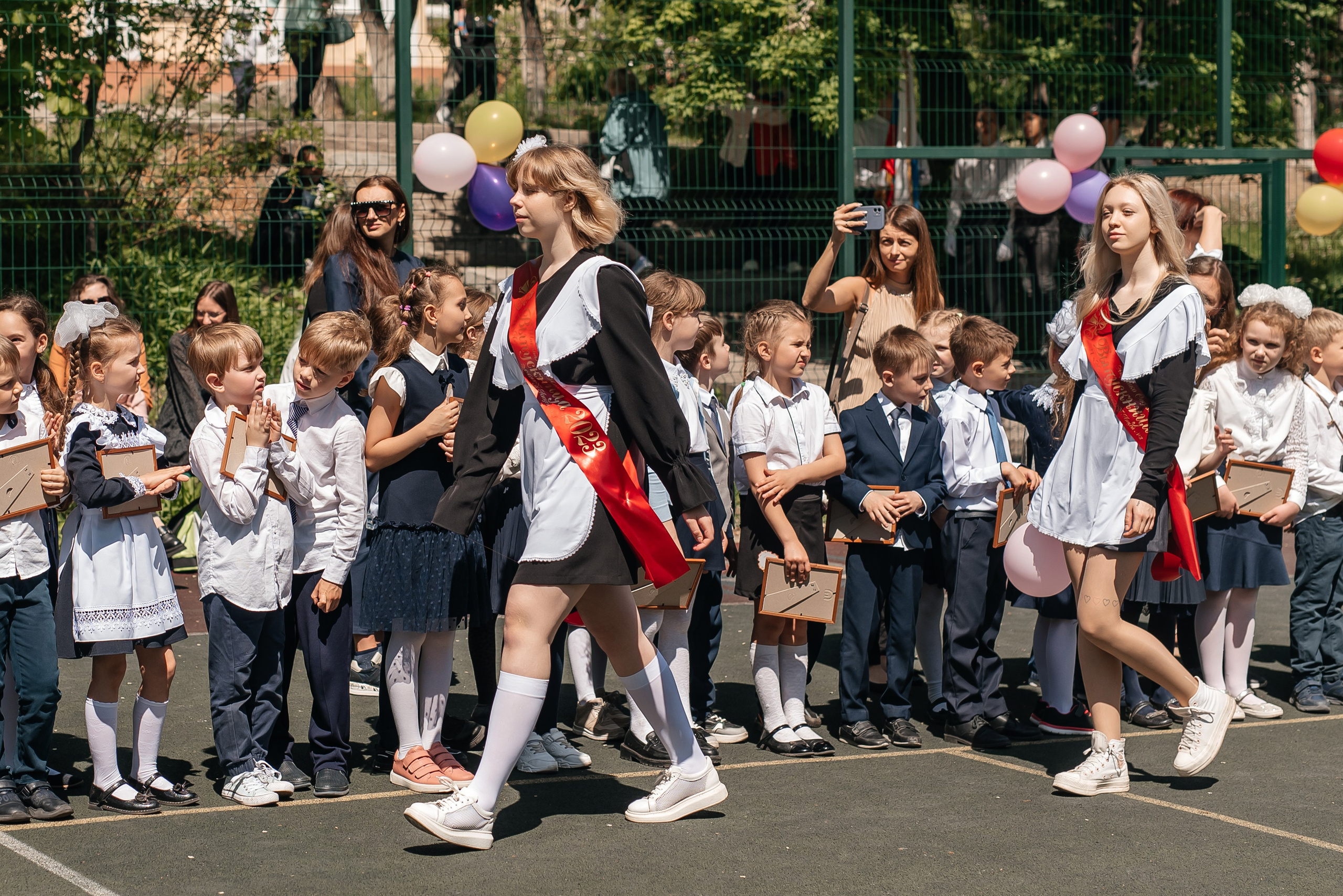 Последний звонок Лицей № 3. Свадебный фотограф Елена Рякина