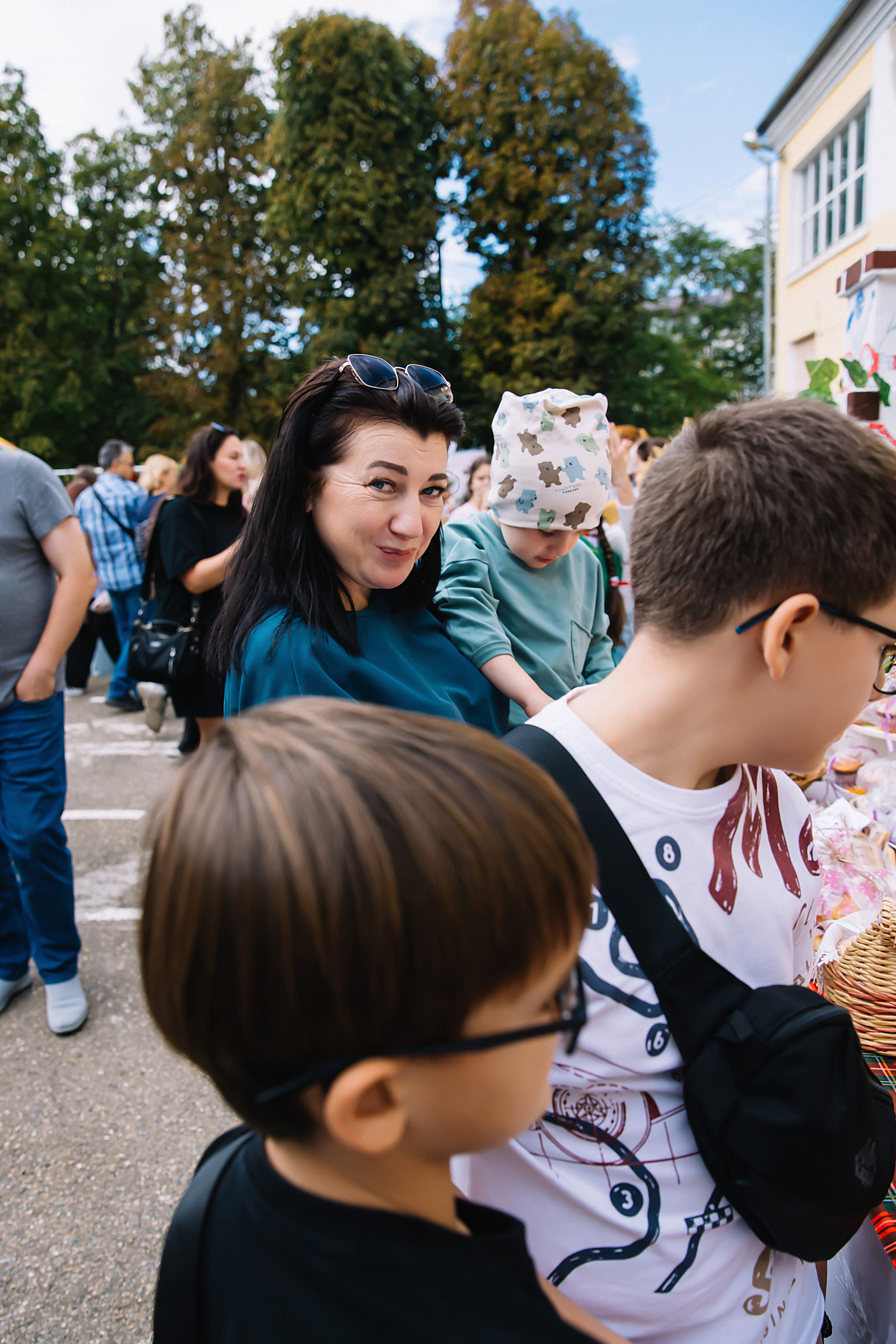 Школьная ярмарка Лицей№ 4. Фотограф и Видеограф в Краснодаре Юлия Солодченко