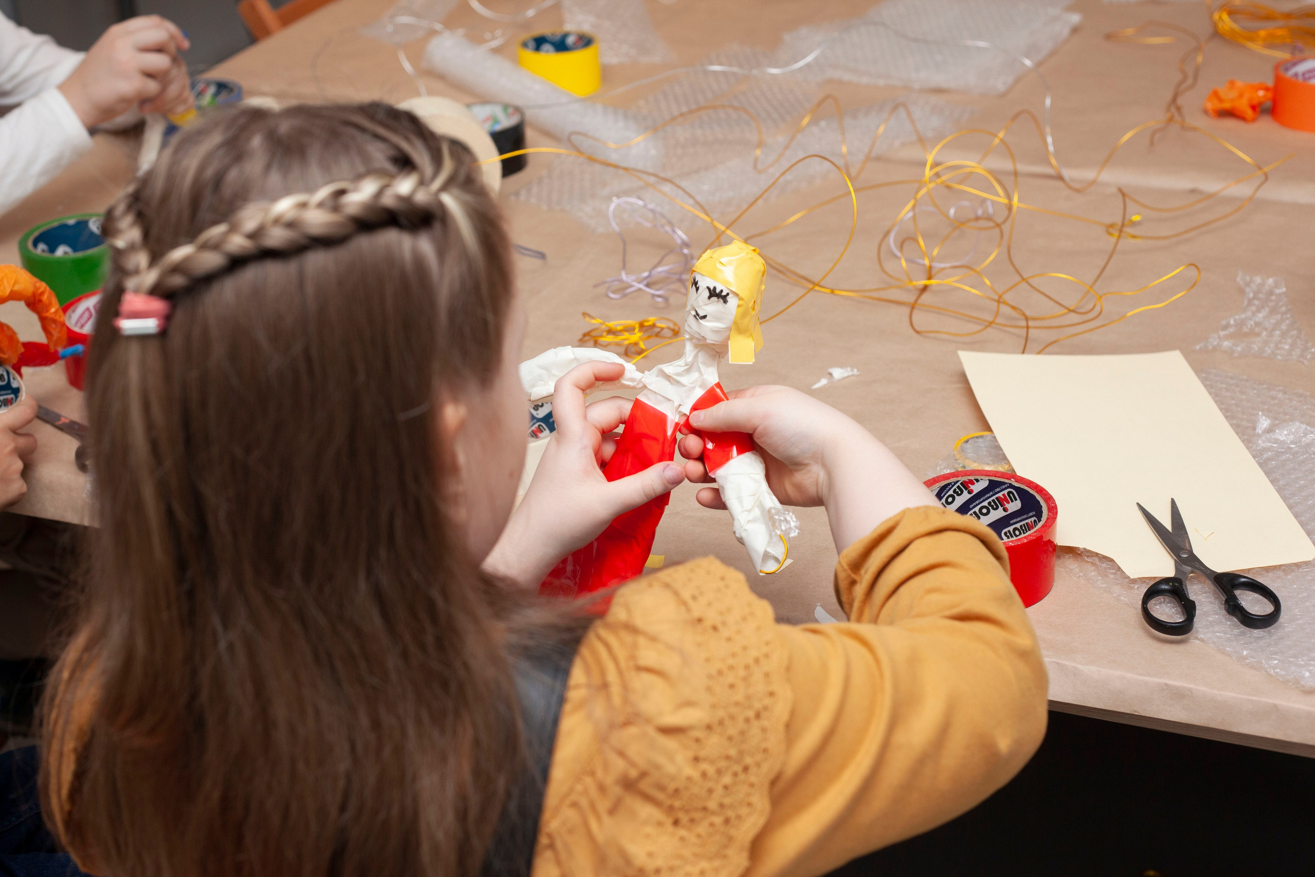 Детский мастер-класс в ММОМА. Stanislav Baryshev — People. Emotions. Atmosphere