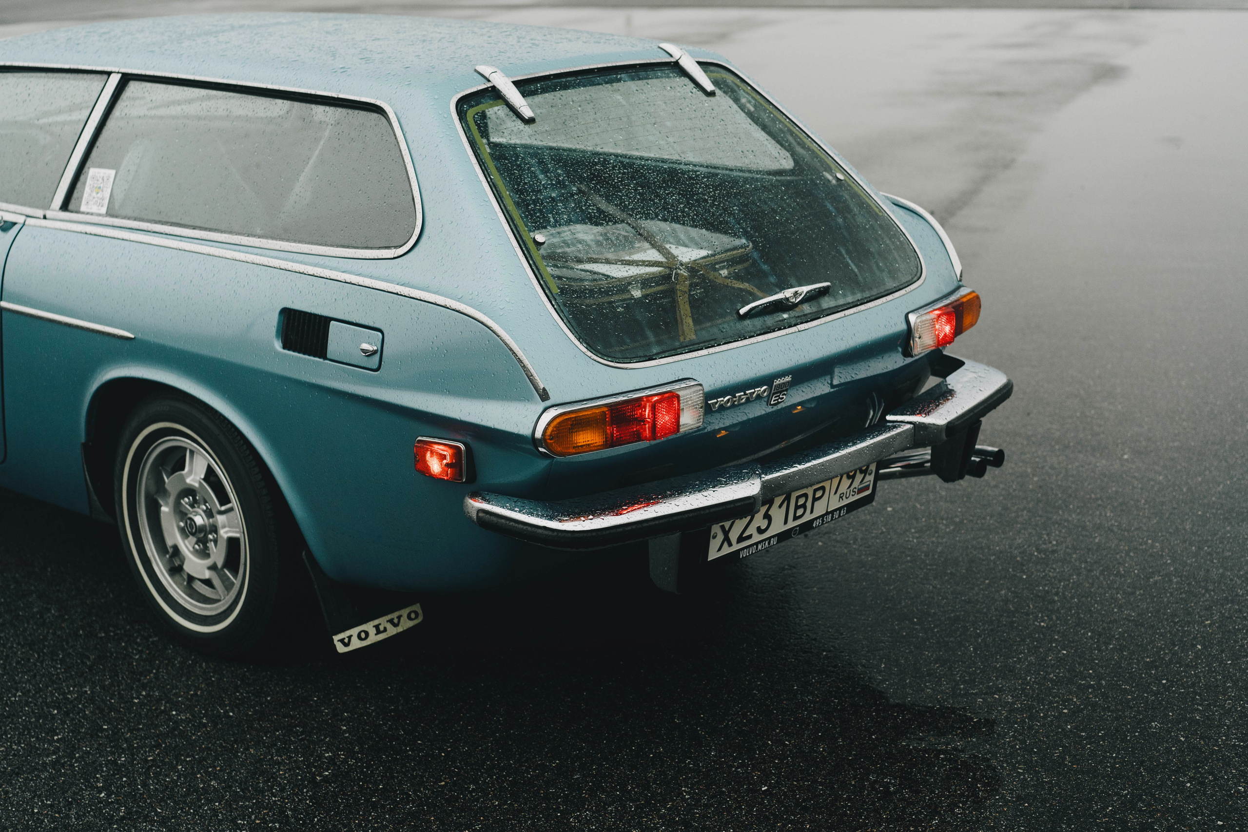 Volvo P1800ES. Автомобильный фотограф Антон Цырулев