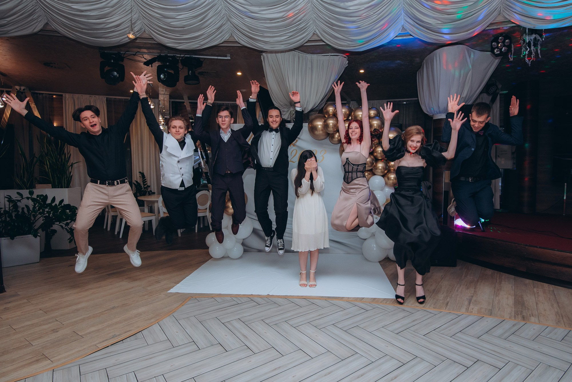 Выпускной 9-11классы. Выпускные книги Анапа Новороссийск Краснодар