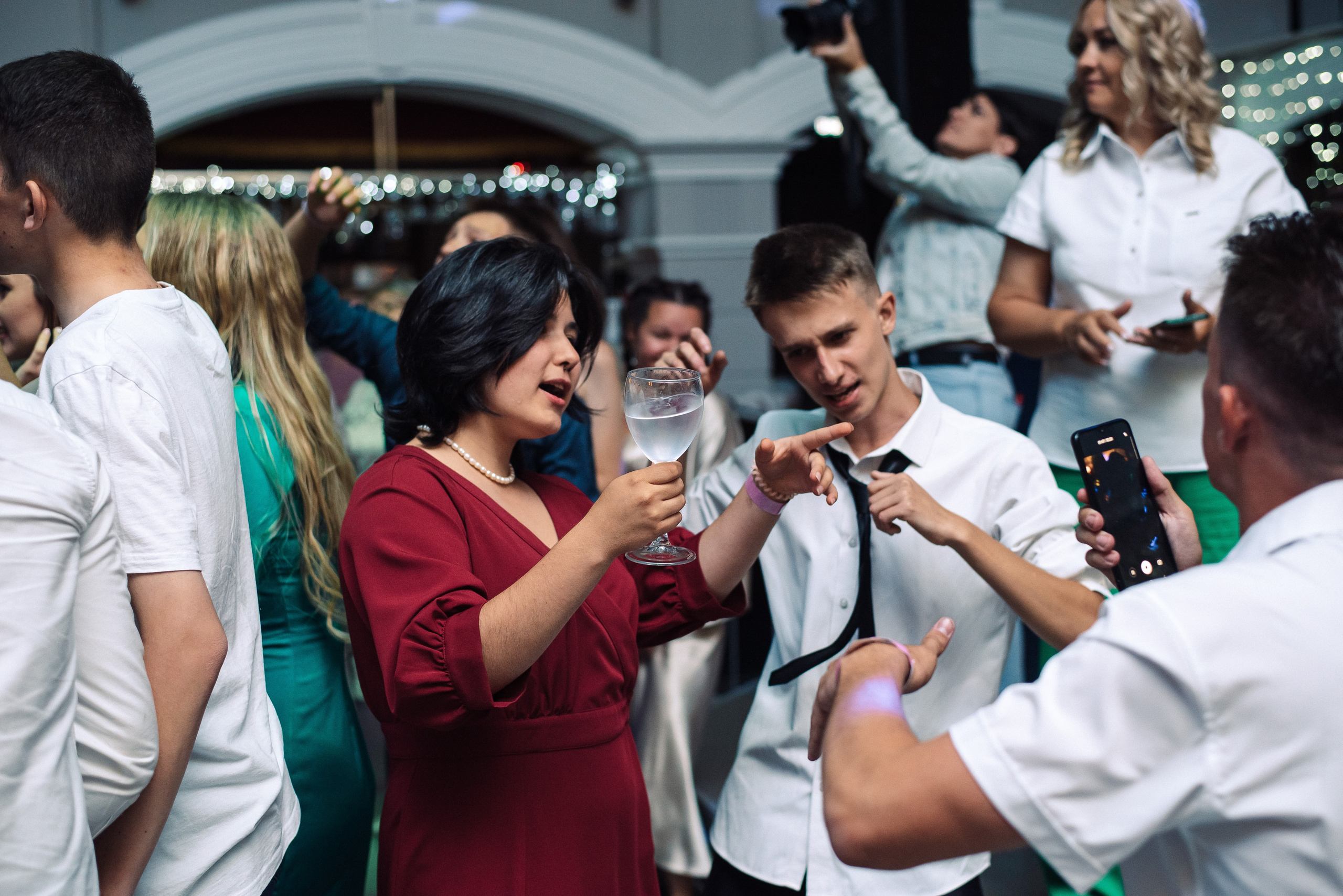 Выпускной 9-11классы. Выпускные книги Анапа Новороссийск Краснодар