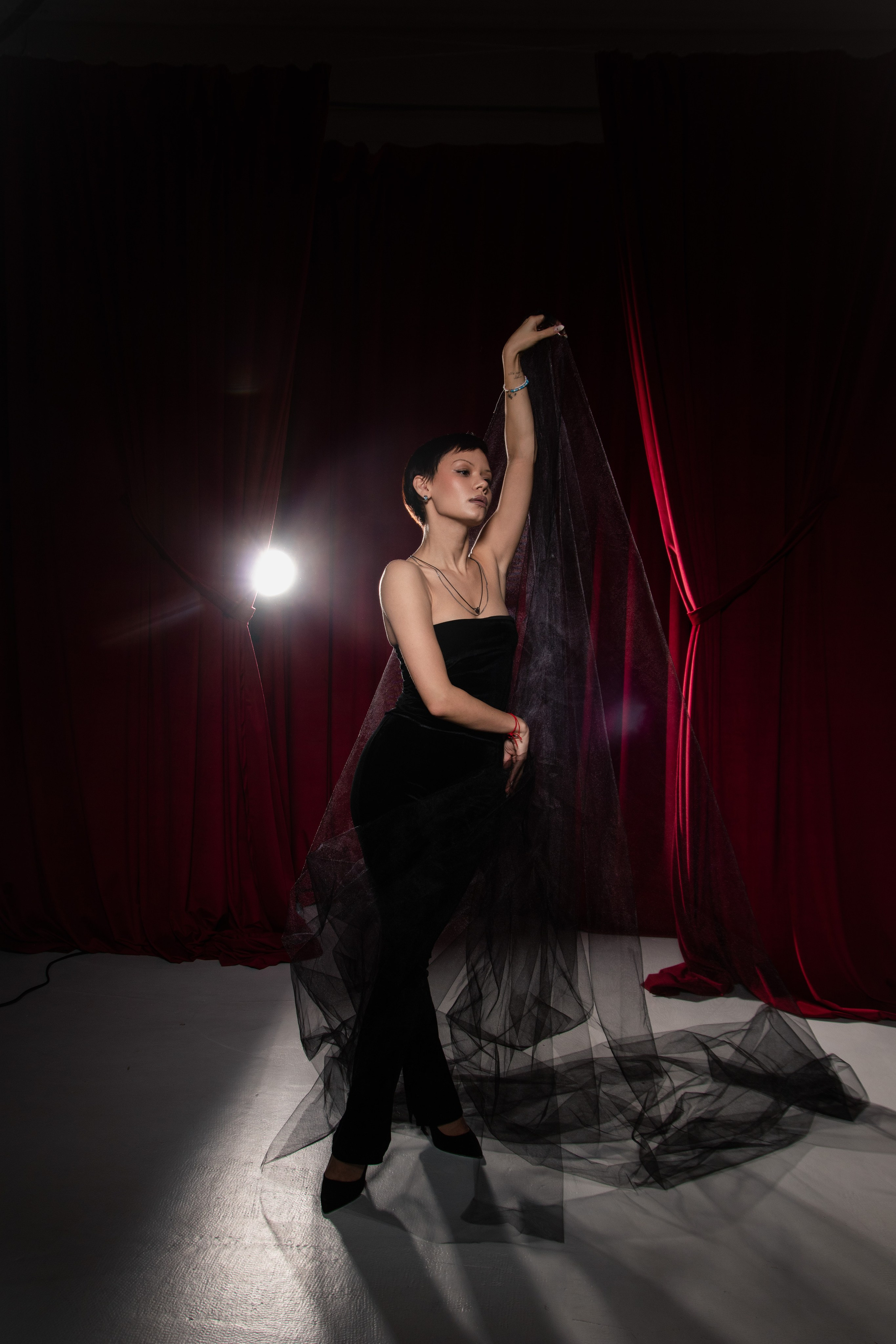 Съемка Azi. Фотограф продюсер съемок Йолдыз Плетнева