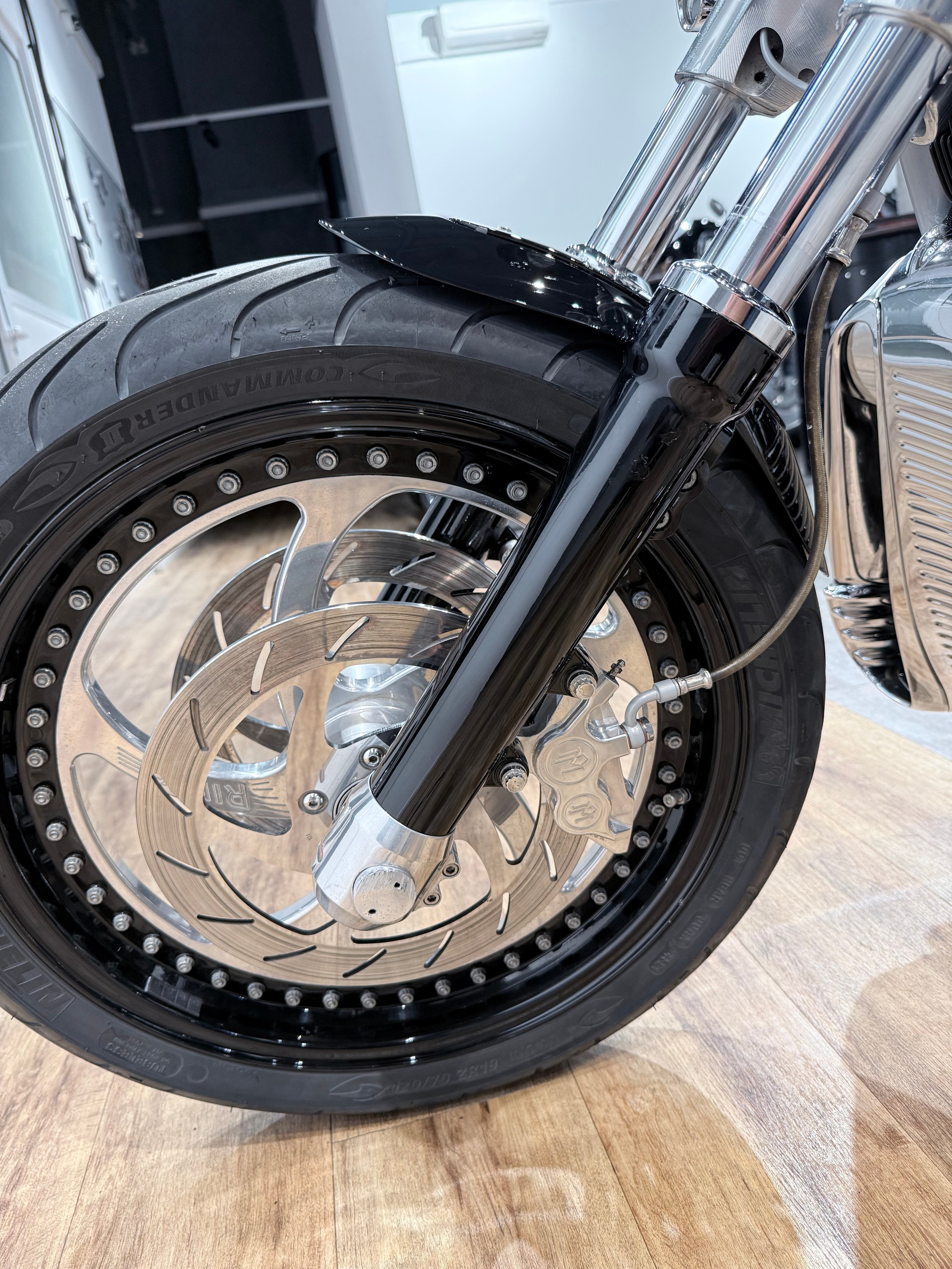 V-ROD 240 Rick's Edition. Hello Davidson, Москва. Только хорошие мотоциклы…