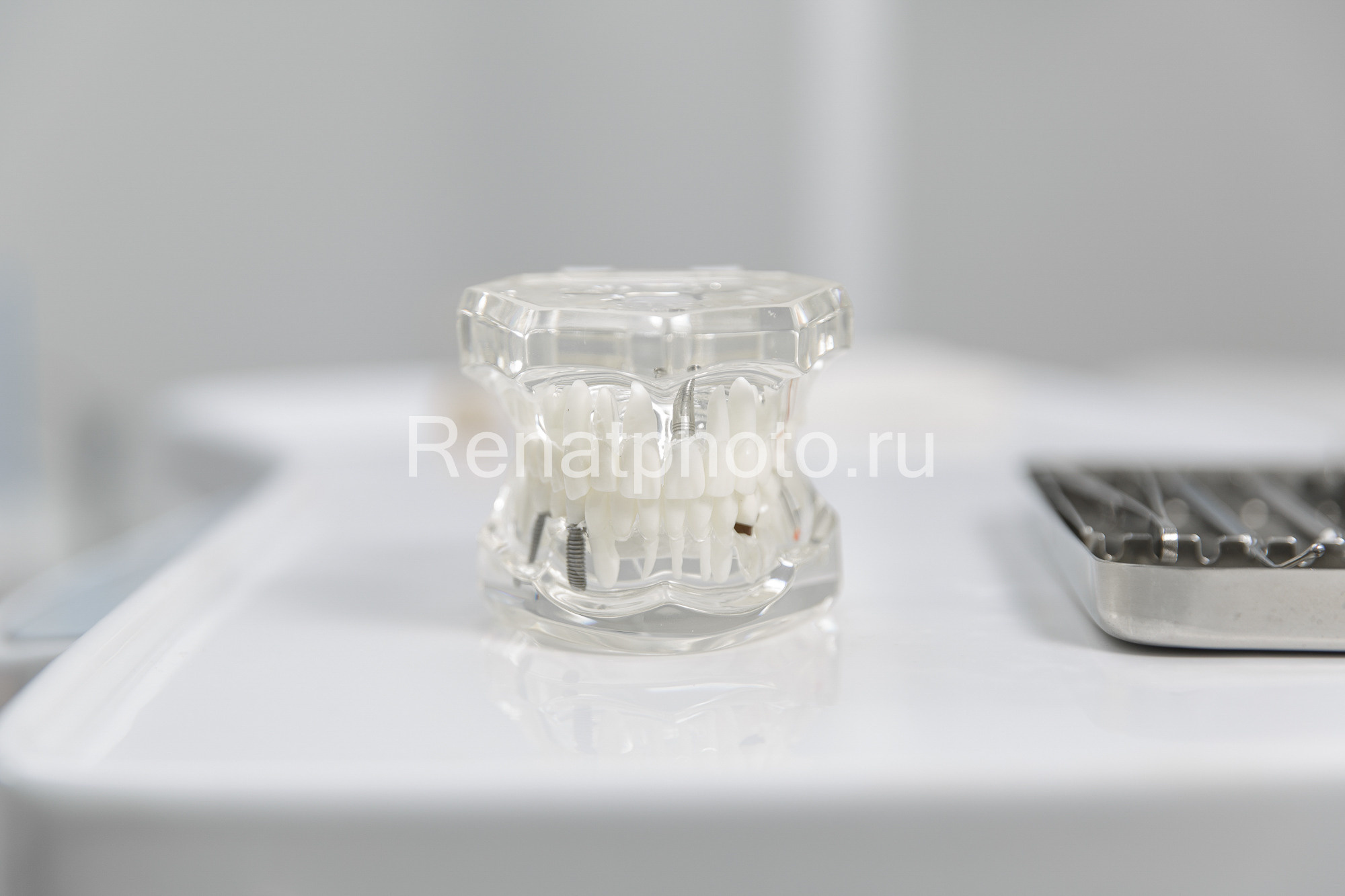 Renatphoto-Фотосъёмка стоматологии. Профессиональная фотосъёмка интерьеров, предметная фотосессия еды для меню г. Анапа