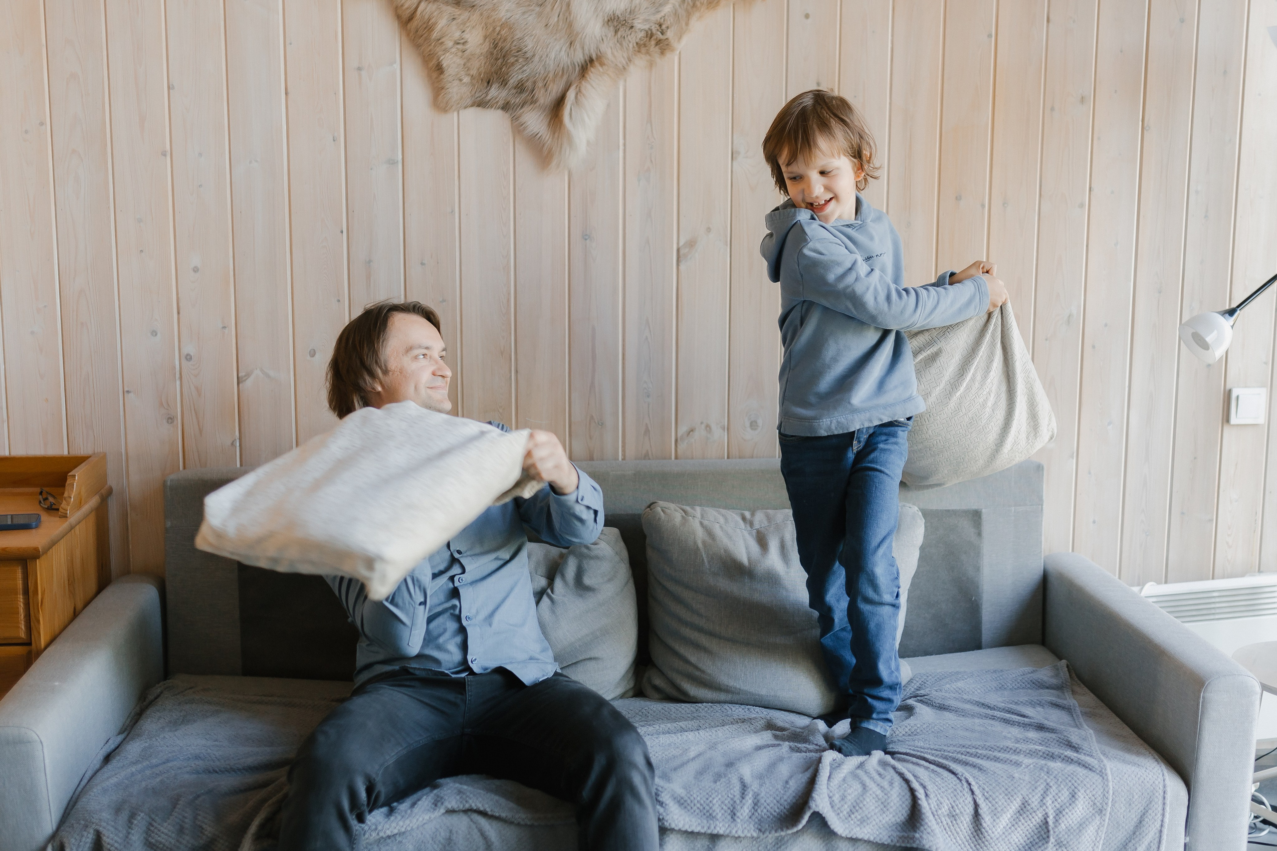 Семейная фотосессия в домике. Фотограф и видеограф в Мурманске, Москве Екатерина Нечаева
