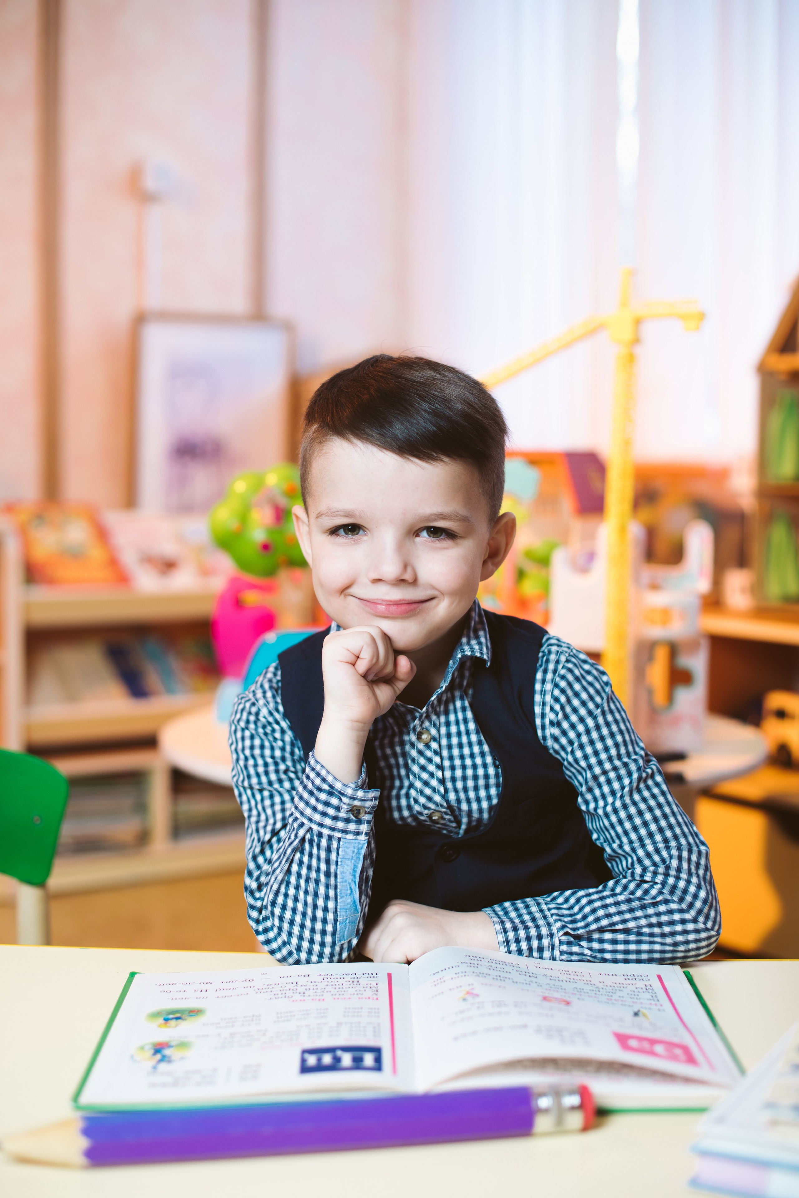 Галерея фотографий для детского сада. Выпускные фотоальбомы на заказ в Москве. Ксения Фоломкина
