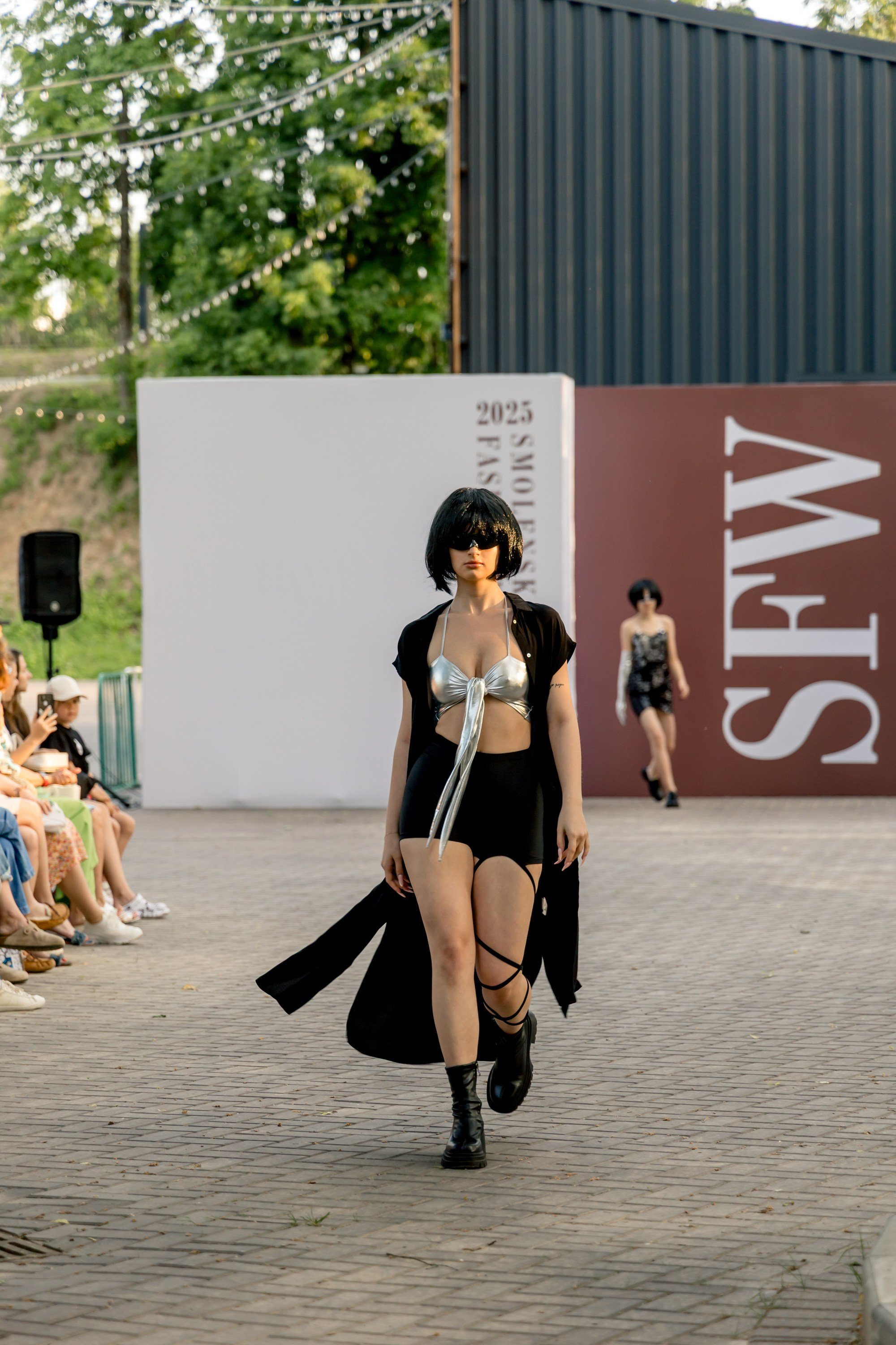 Smolensk Fashion Week 2025_показы_ДЕНЬ 1_ВЕЧЕРНИЙ ПОКАЗ_19:00. Главная