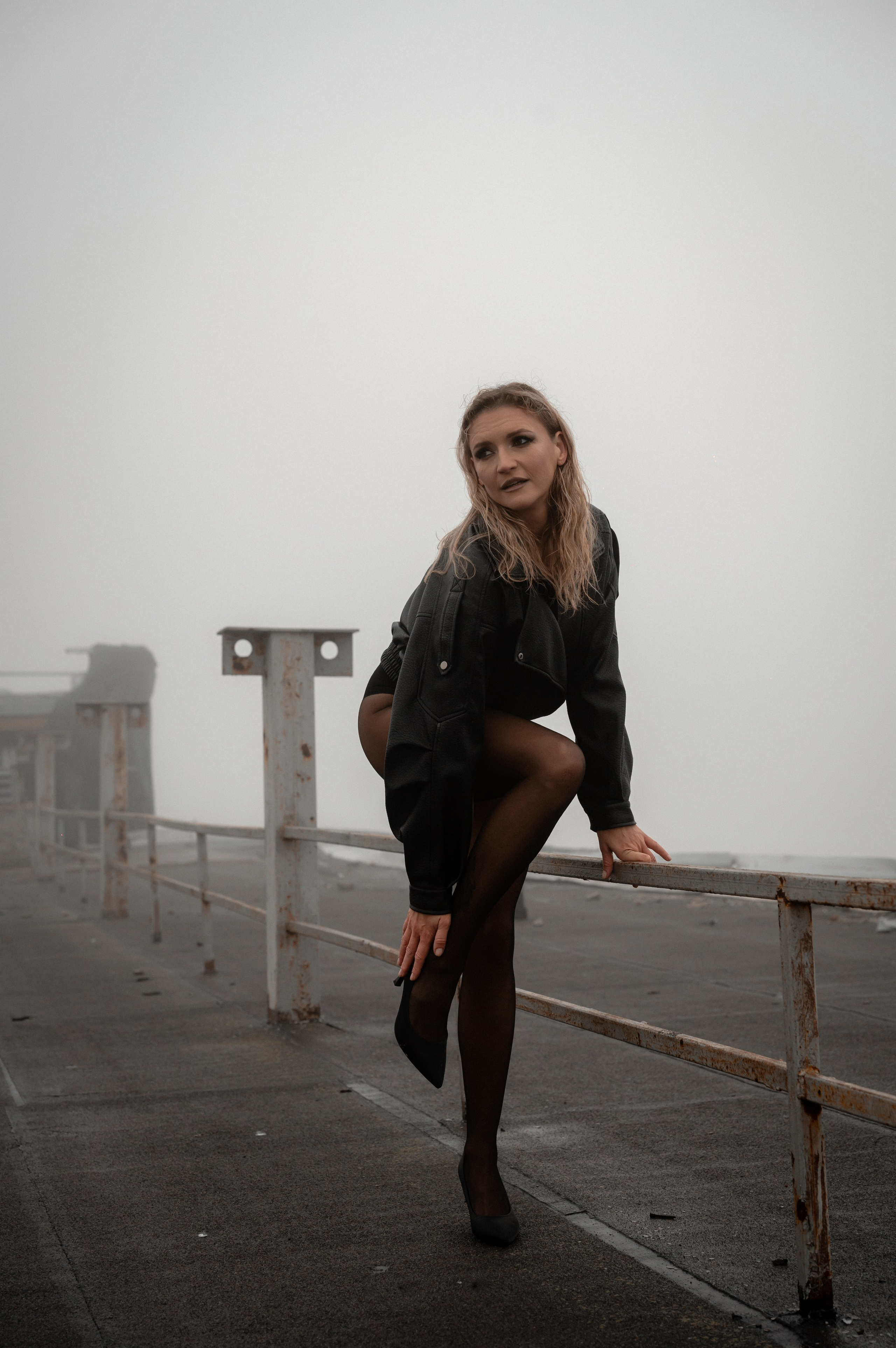 «Она прячется в тумане…». Мариуполь фото. Фотограф Мариуполь.Индивидуальные съёмки. Детские, семейные, коммерческие