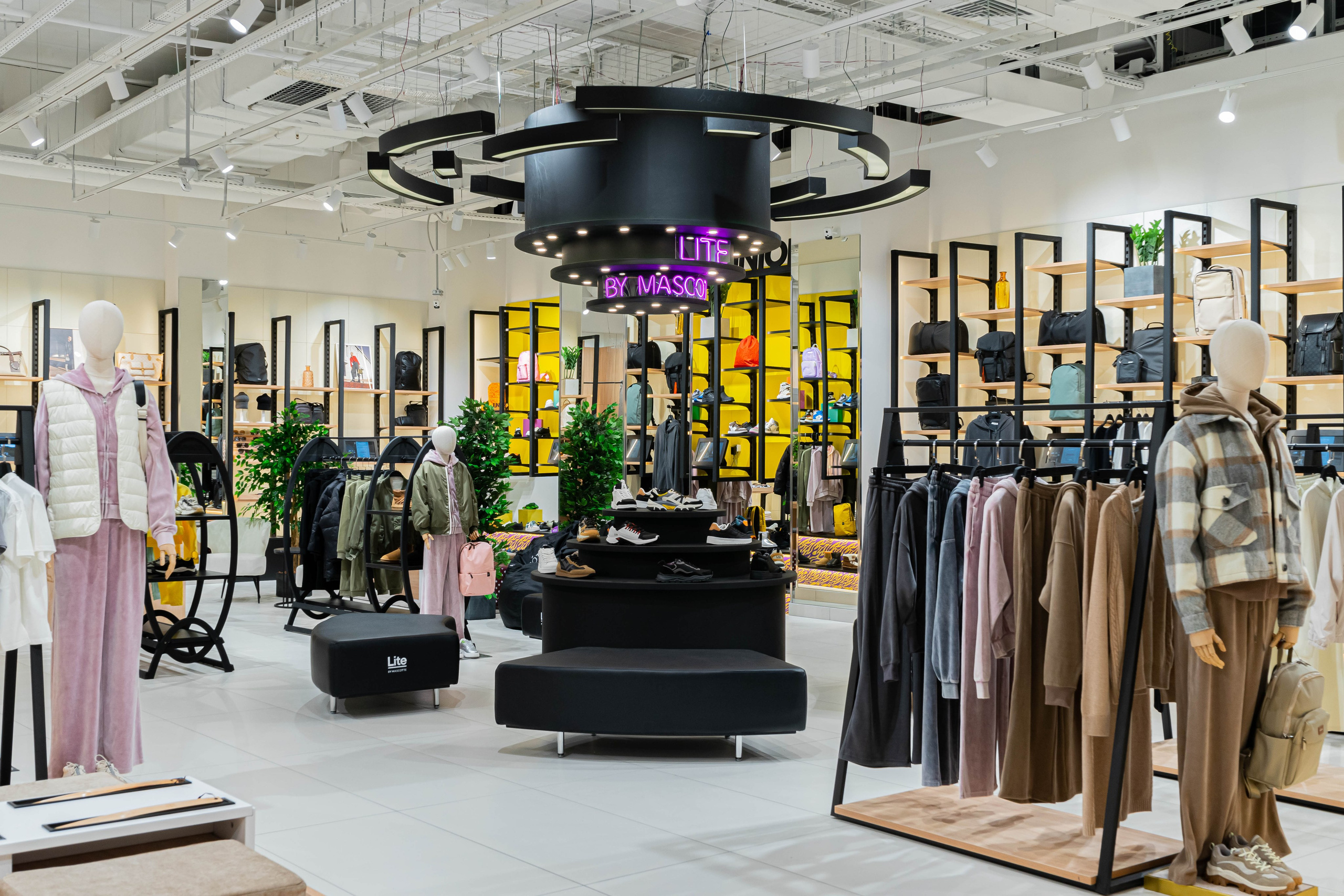 Фотосъемка для магазинов и шоурумов в Крыму и Краснодаре